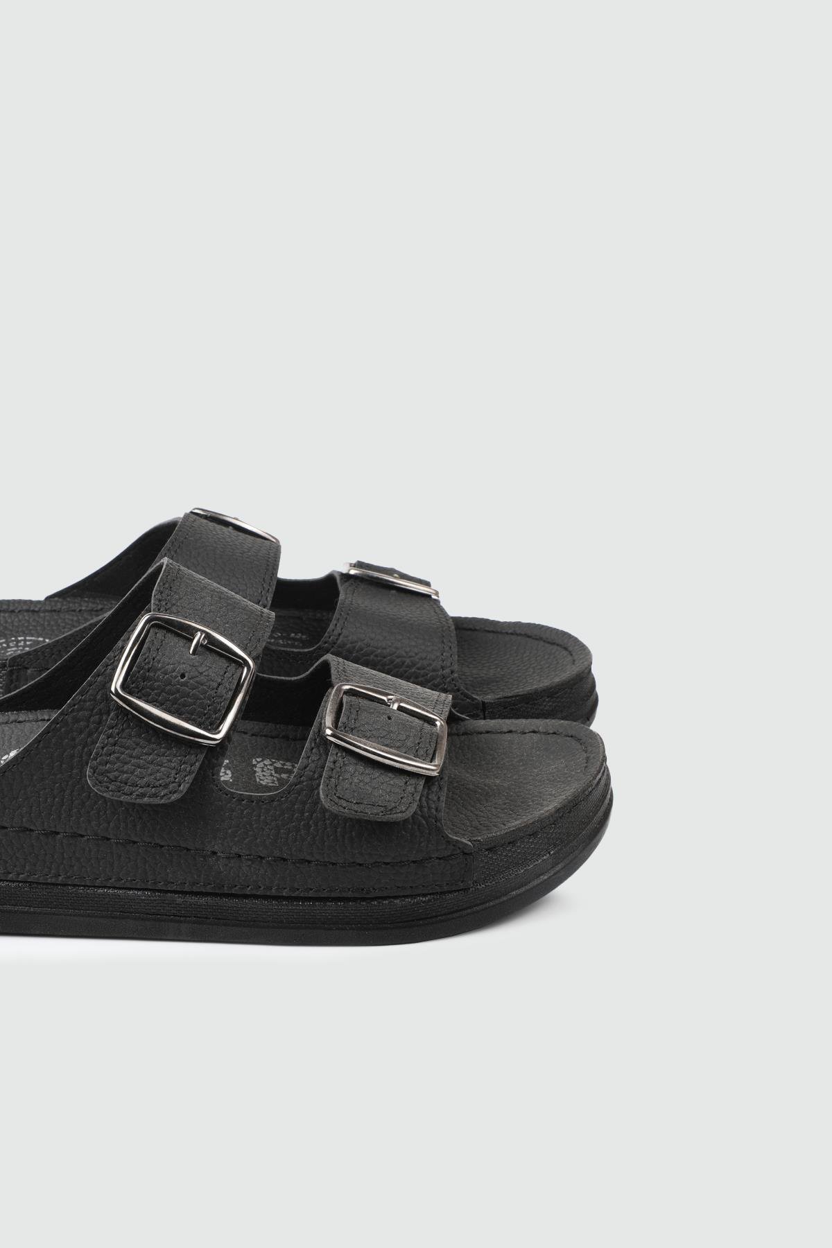 Kemer Detaylı Siyah Erkek Terlik 6005 Erkek Terlik Serra SERRA 25Y-6005 MER TERLİK CIRT