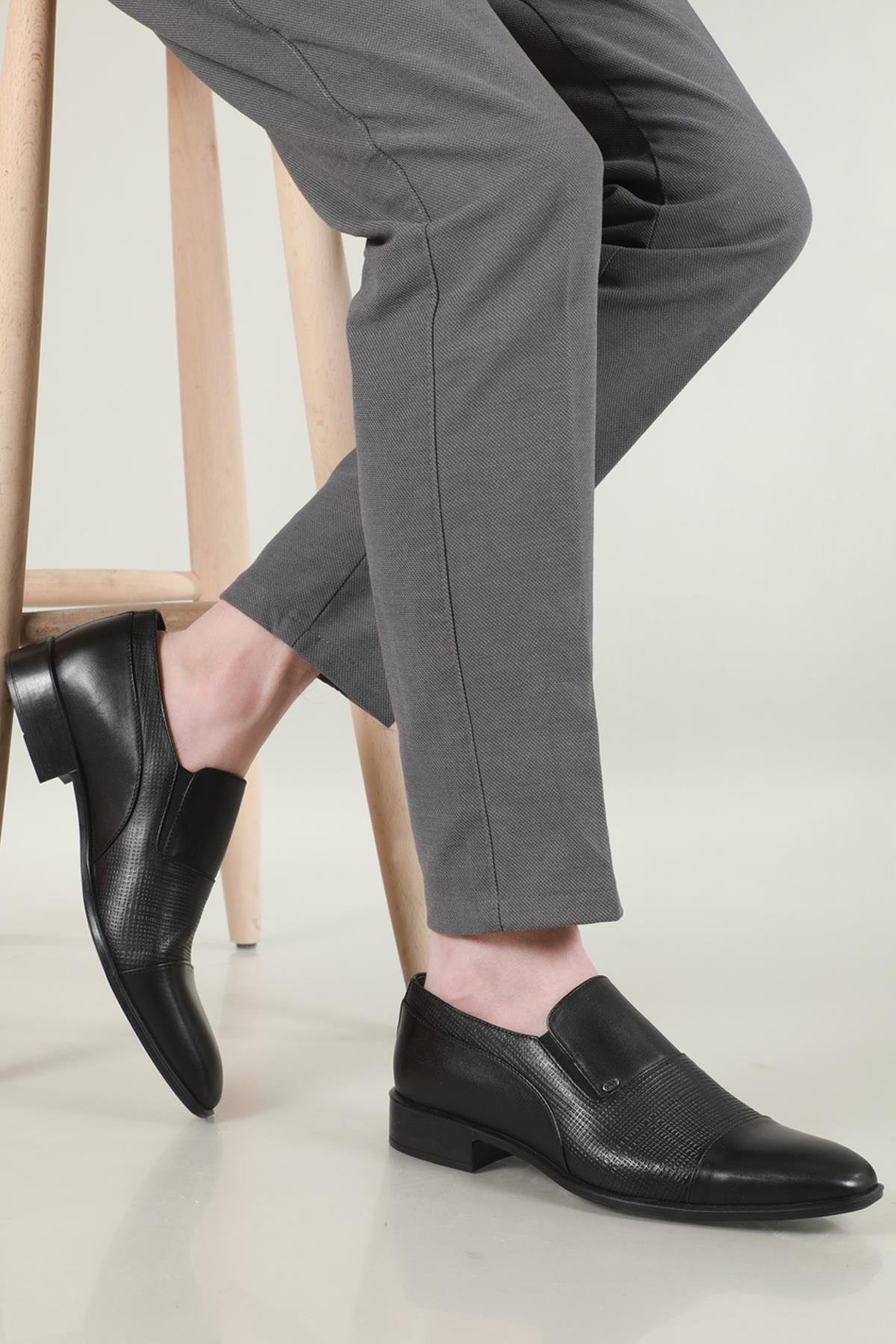 Klasik Deri Sıyah Erkek Ayakkabı 270 Erkek Klasik Ayakkabı Berenni BERENNİ 270 MER