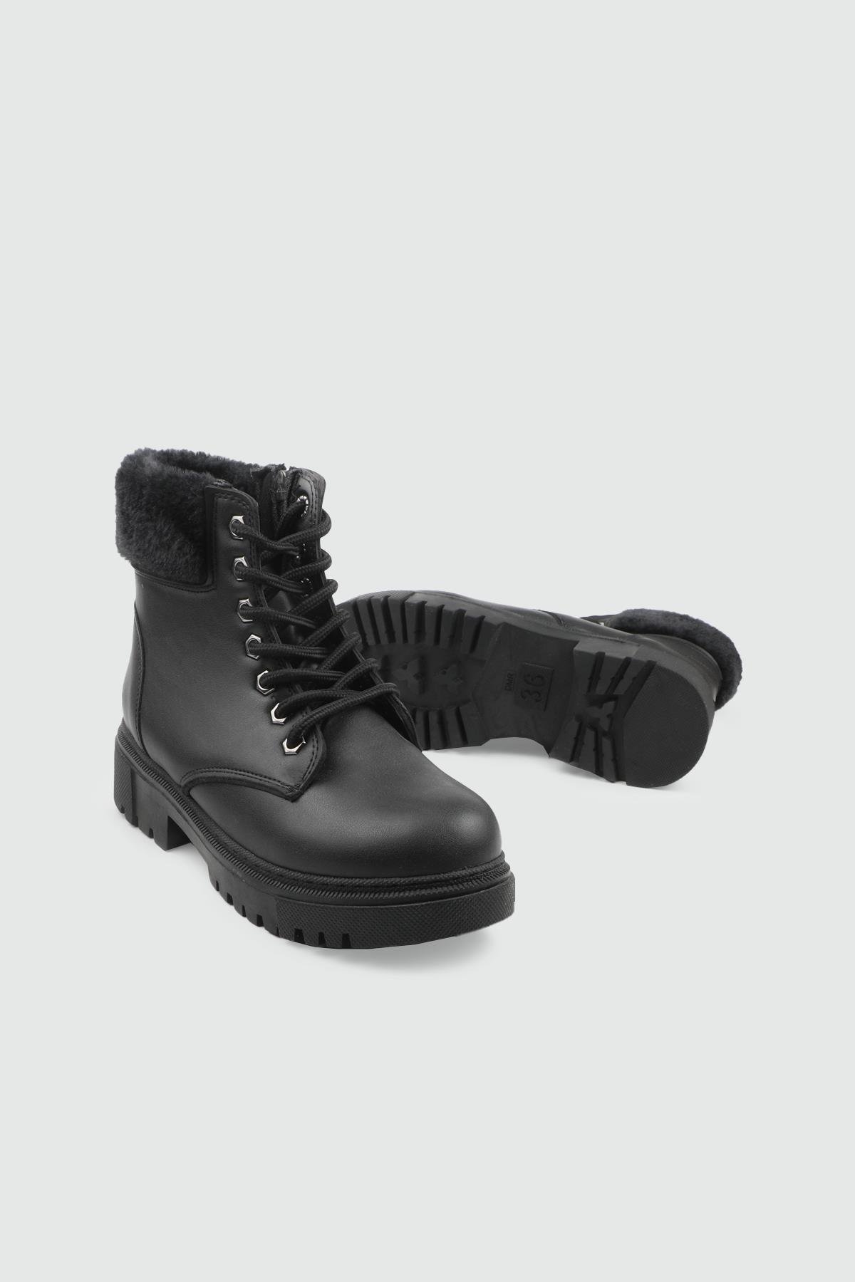 Kürklü Rahat Günlük Siyah Bağcıklı Fermuarlı Kadın Postal My Bella S-23930 Kadın Günlük Conford Bot MyBella My Bella S-23930 Kadın 25K