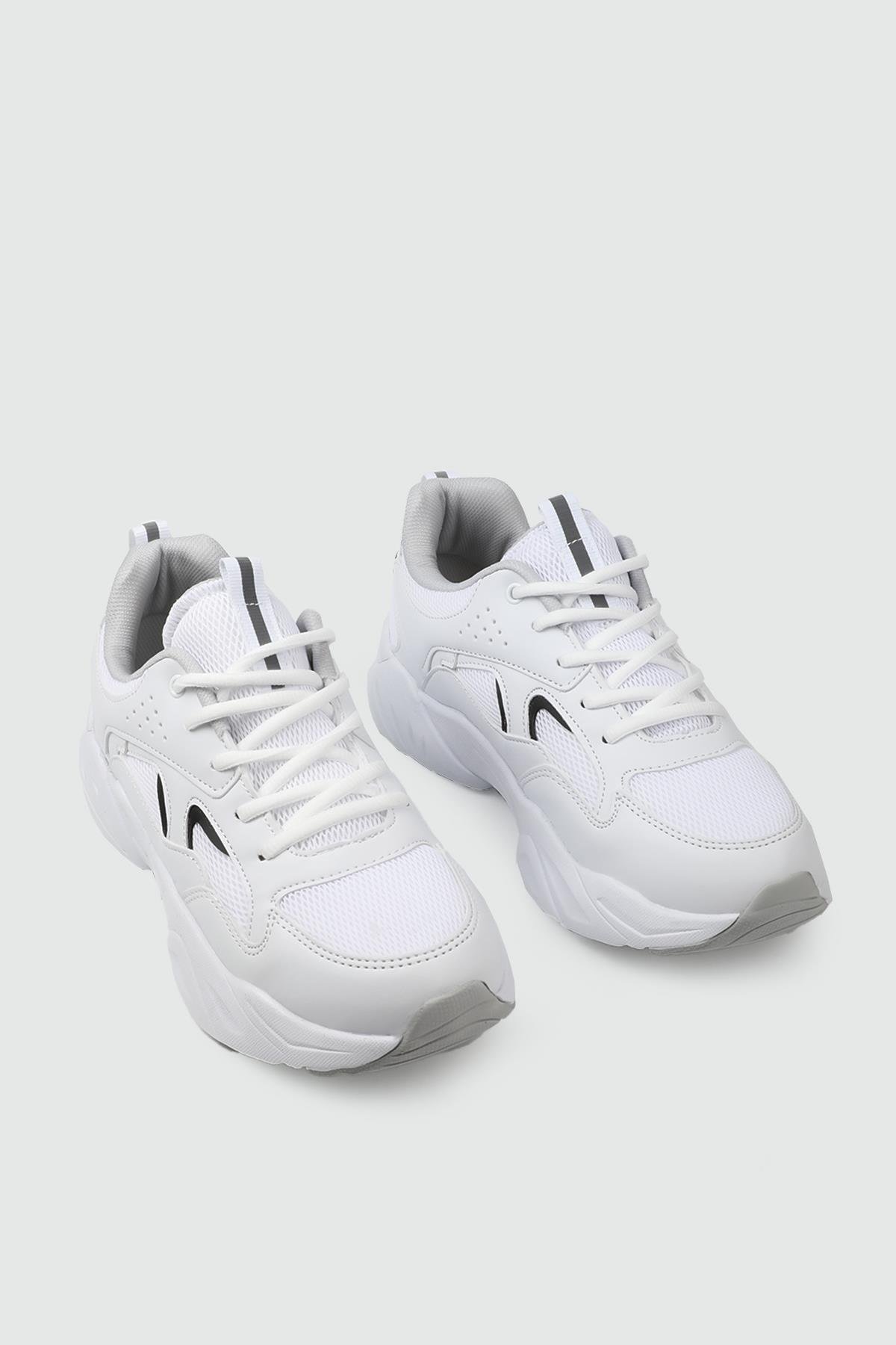 Nefes Alır Fileli Bağcıklı Beyaz Buz Siyah Kadın Spor Ayakkabı LAMBIRLENT 2107 Kadın Günlük Spor Ayakkabı Lambırlent LAMBIRLENT 2107 Kadın 25Y
