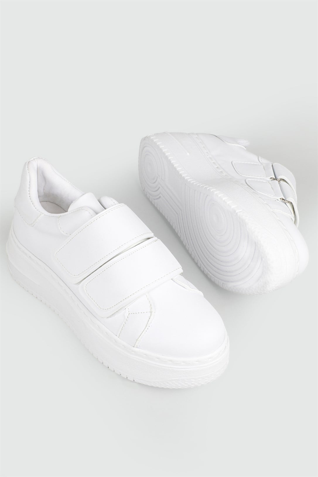 Nefes Alır Kalın Taban Cırtlı Beyaz Kadın Spor Ayakkabı CAROLİNE Kadın Sneaker Beınsteps Beinsteps Ş-19 Caroline 22Y