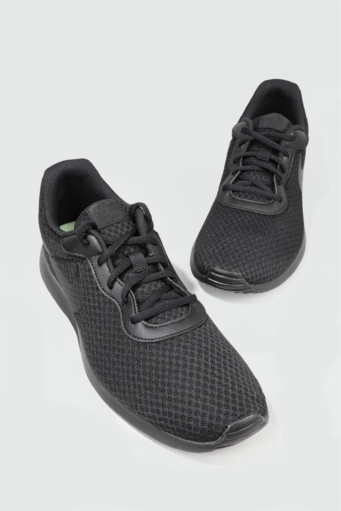 Nefes Alır Rahat Siyah Erkek Spor Ayakkabı DJ6258-001 Erkek Koşu / yürüyüş Nike NİKE 6258-001 MER TANJUN