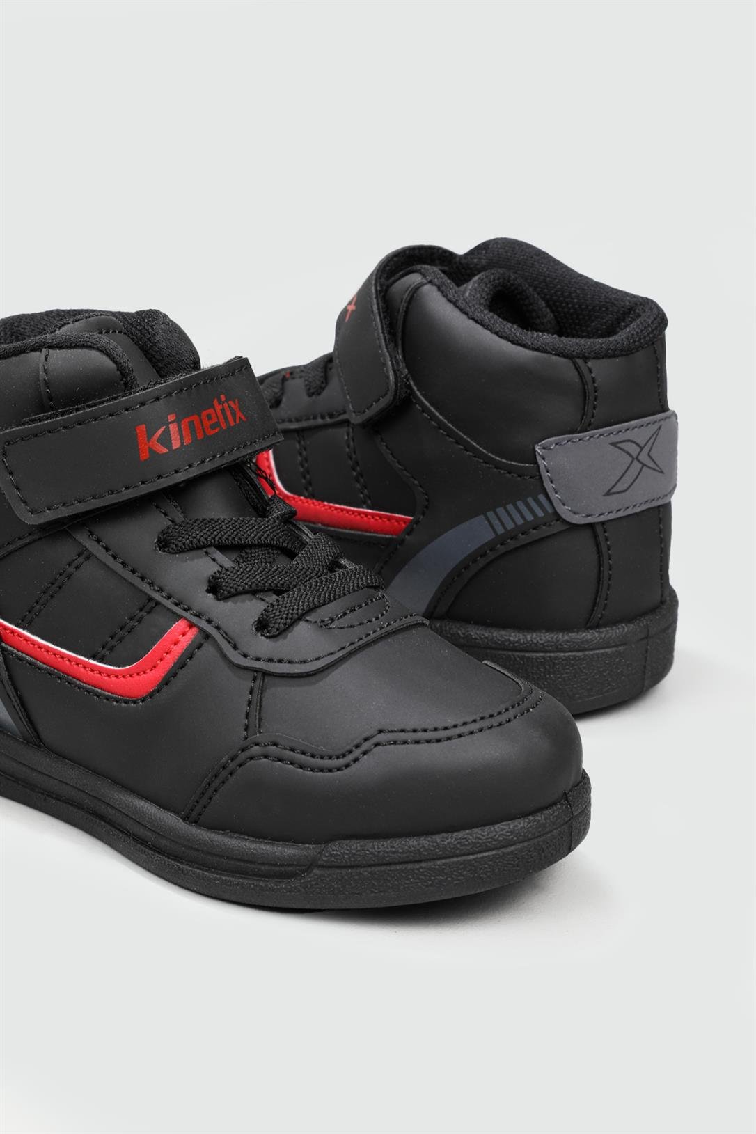 Nefes Alır Rahat Siyah Kırmızı Çocuk Spor Ayakkabı HORNET Çocuk Günlük Spor Ayakkabı Kinetix KİNETİX HORNET PU HI 22k