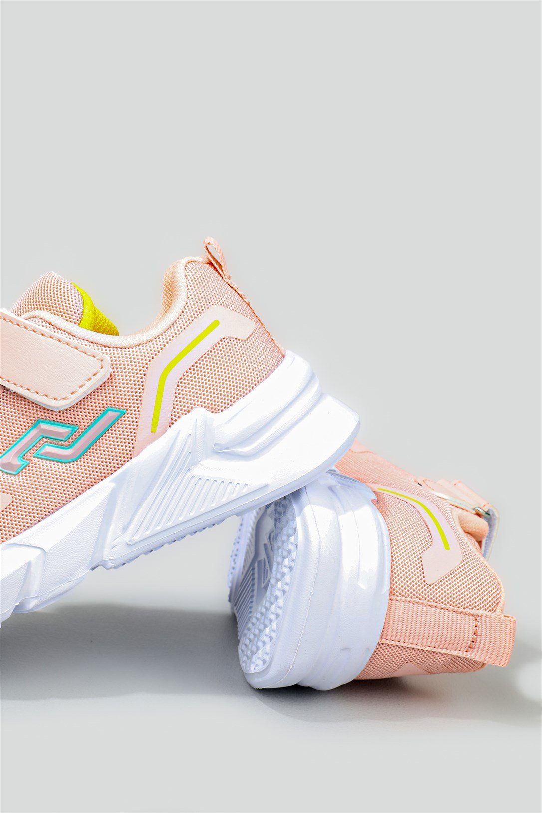 Nefes Alır Rahat Somon Mint Çocuk Spor Ayakkabı 27234 Çocuk Günlük Spor Ayakkabı Jump JUMP 27234 PAT SPOR AYAK