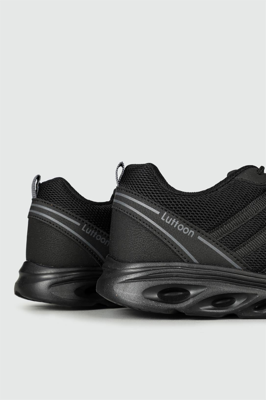 Nefes Alır Sneaker Siyah Füme Erkek Spor Ayakkabı 4138 Erkek Günlük Spor Ayakkabı Lutton LUTTON 4138 MER SPOR
