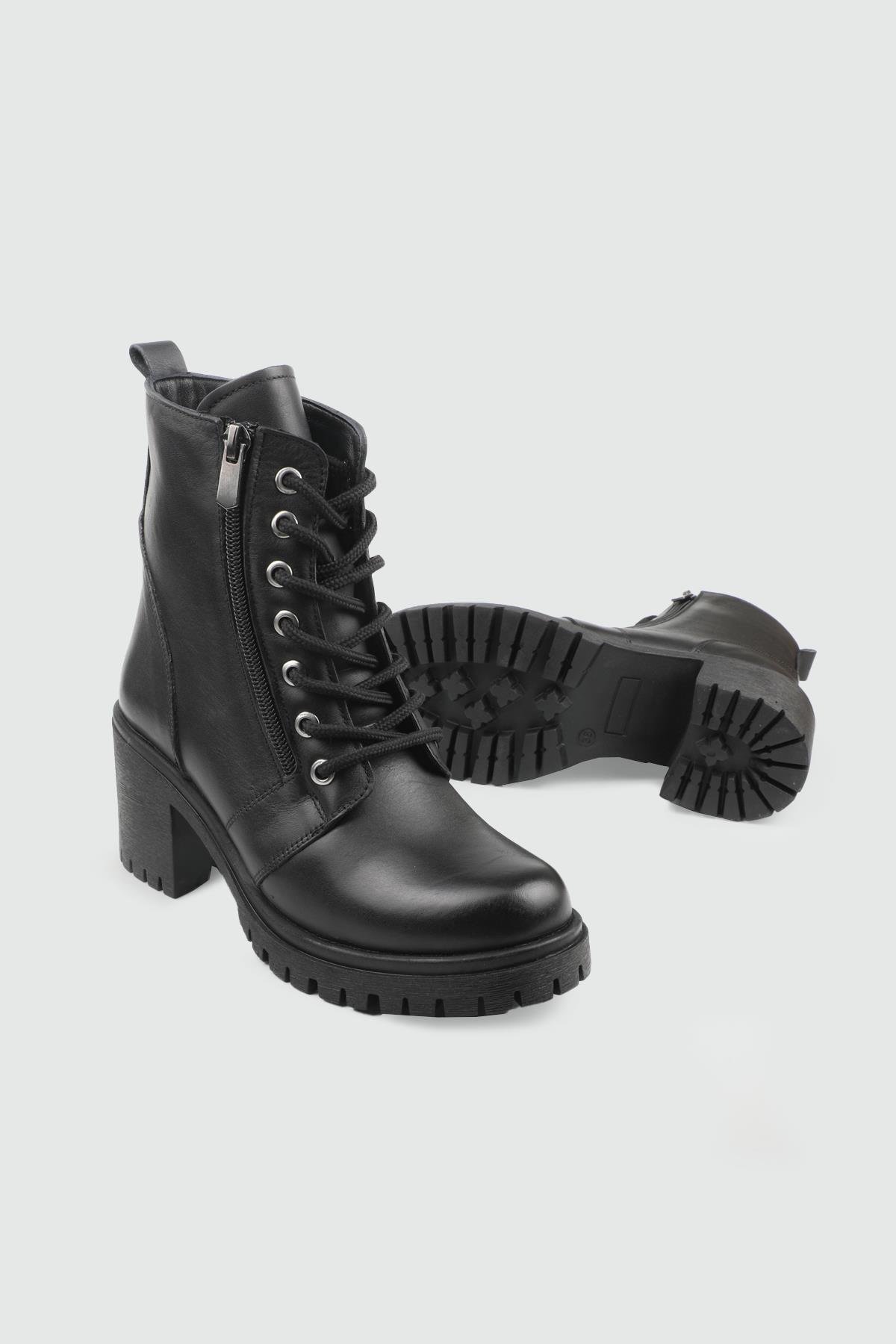 Ön Fermuar Kadın Deri Bot Siyah Napa Yüksek Topuklu Günlük Kadın Bot MY BELLA 2033-026 Kadın Günlük Conford Bot MyBella MY BELLA 2033-026 Kadın 25K