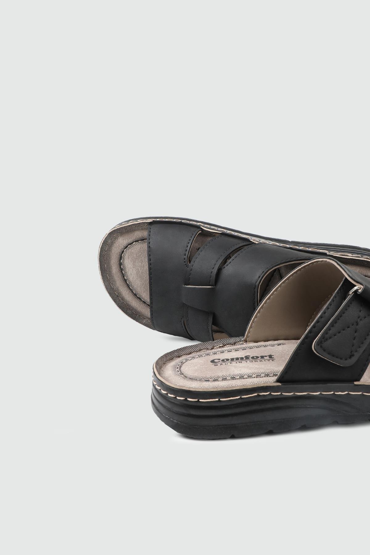 Önden Tokalı Günlük Siyah Erkek Terlik 9901 Erkek Terlik Avox AVOX 25Y-9901 Erkek Ter