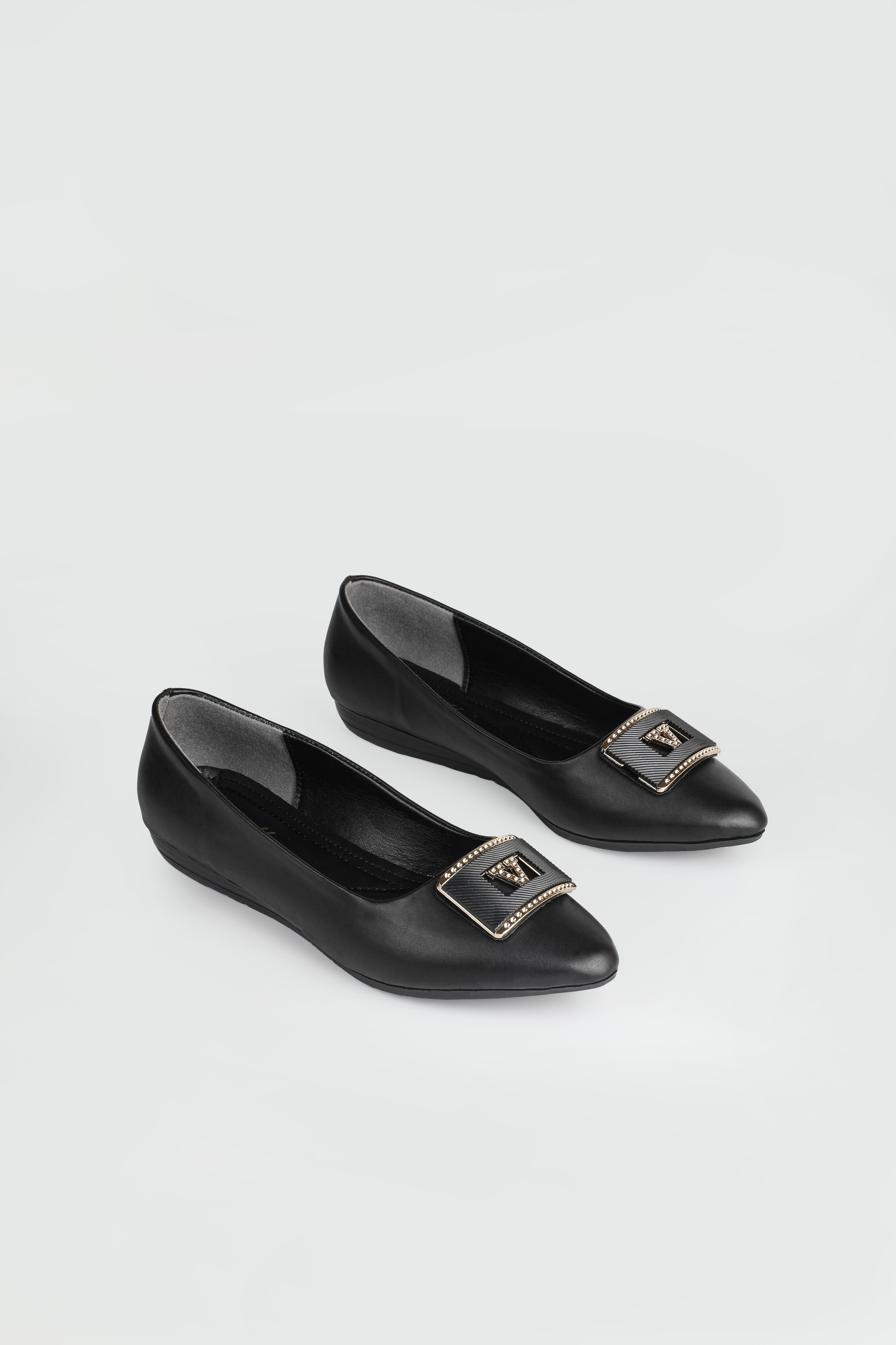 Önden Tokalı Günlük Siyah Kadın Babet ŞM-1025 Kadın Babet Carla Bella My Bella 25Y ŞM-1025 V Tokalı