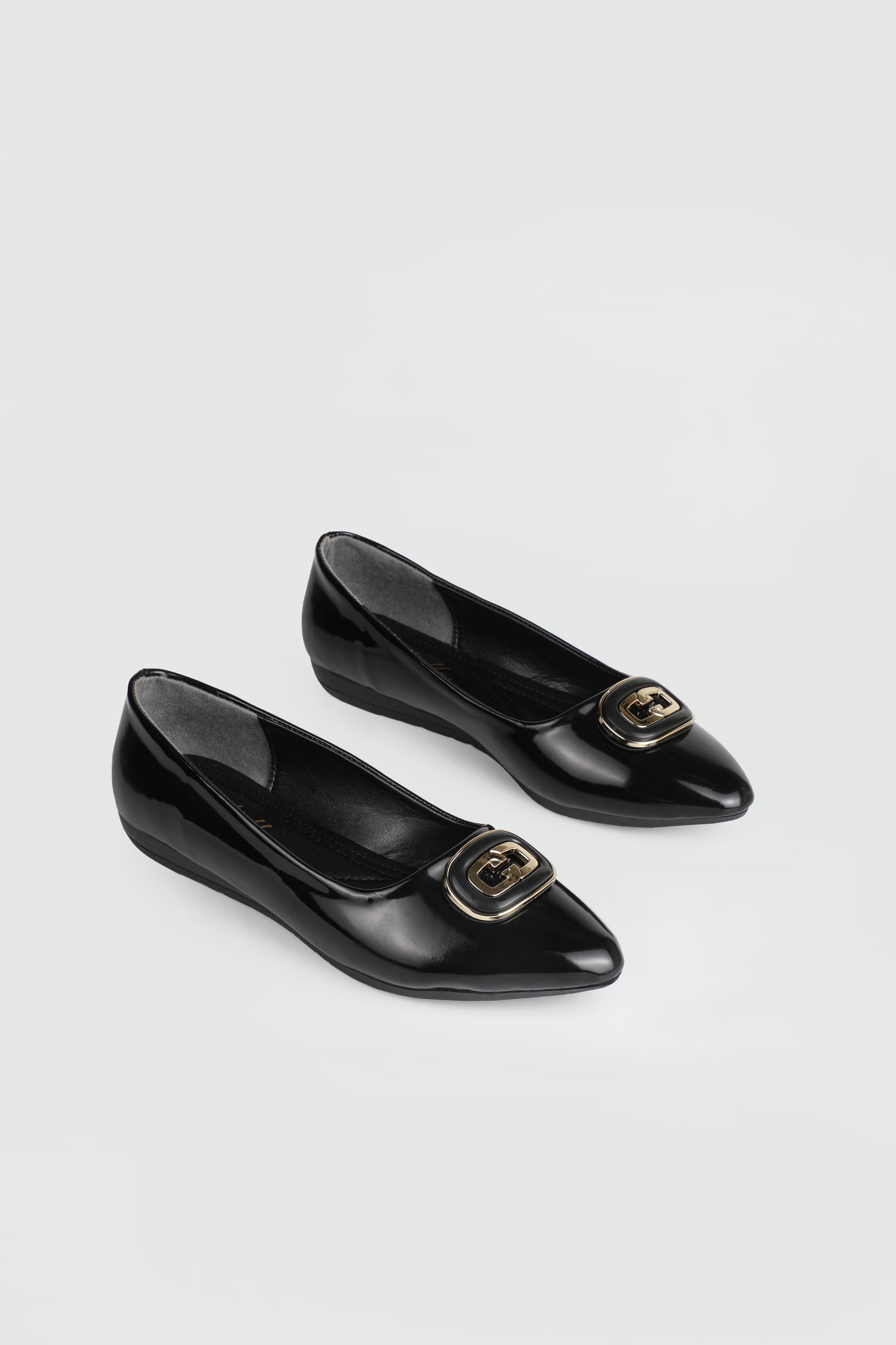 Önden Tokalı Günlük Siyah Rugan Kadın Babet ŞM-1045 Kadın Babet Carla Bella My Bella 25Y ŞM-1045 Tokalı