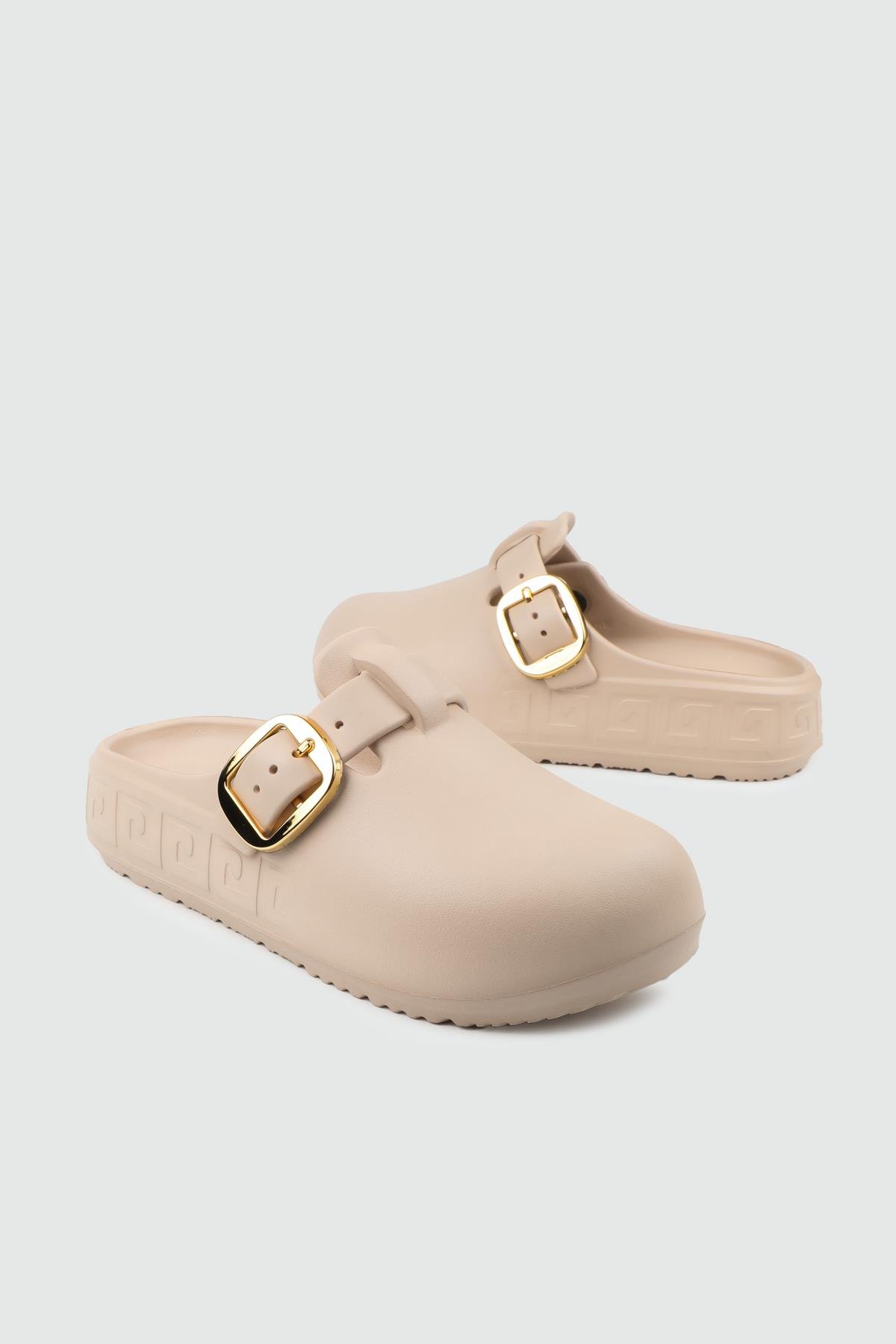 Önü Kapalı Arkası Açık Koyu Krep Kadın Rahat Terlik 033 Kadın Günlük Terlik Lovita LOVİTA 25K 033 ZEN KAPALI TRLK