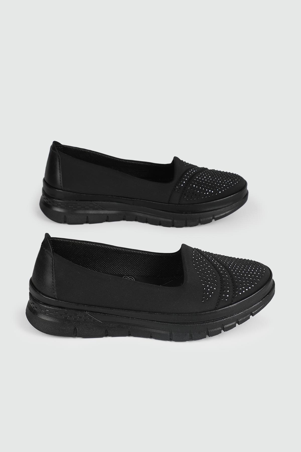 Ortapedik Taban Günlük Rahat Siyah Kadın Ayakkabı 24-131 Kadın Günlük Ayakkabı Wanetti Wanetti 24-131 ATM Kadın 24Y