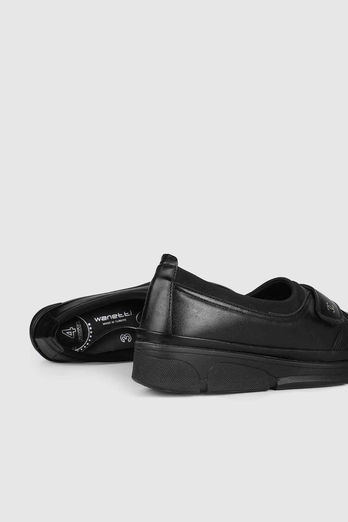 Ortapedik Taban Günlük Rahat Siyah Kadın Ayakkabı WNT24-143 Kadın Günlük Ayakkabı Wanetti Wanetti 24-143 ATM Kadın 24Y