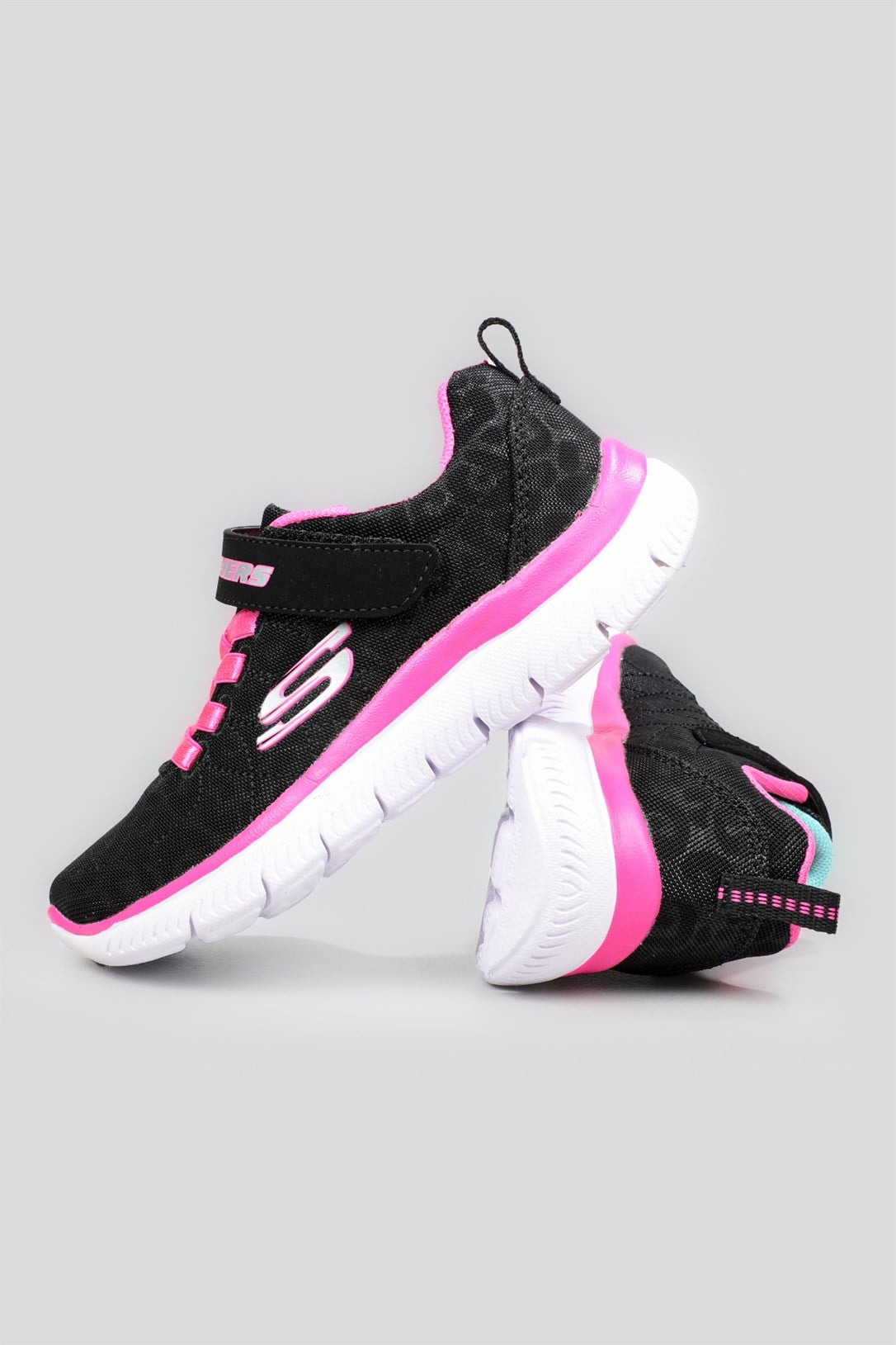 Ortapedik Taban Günlük Rahat Siyah Pembe Çocuk Spor Ayakkabı SUMMIT WORLD WILD Çocuk Günlük Spor Ayakkabı Skechers SKECHERS 302072 Çocuk Spor 22Y