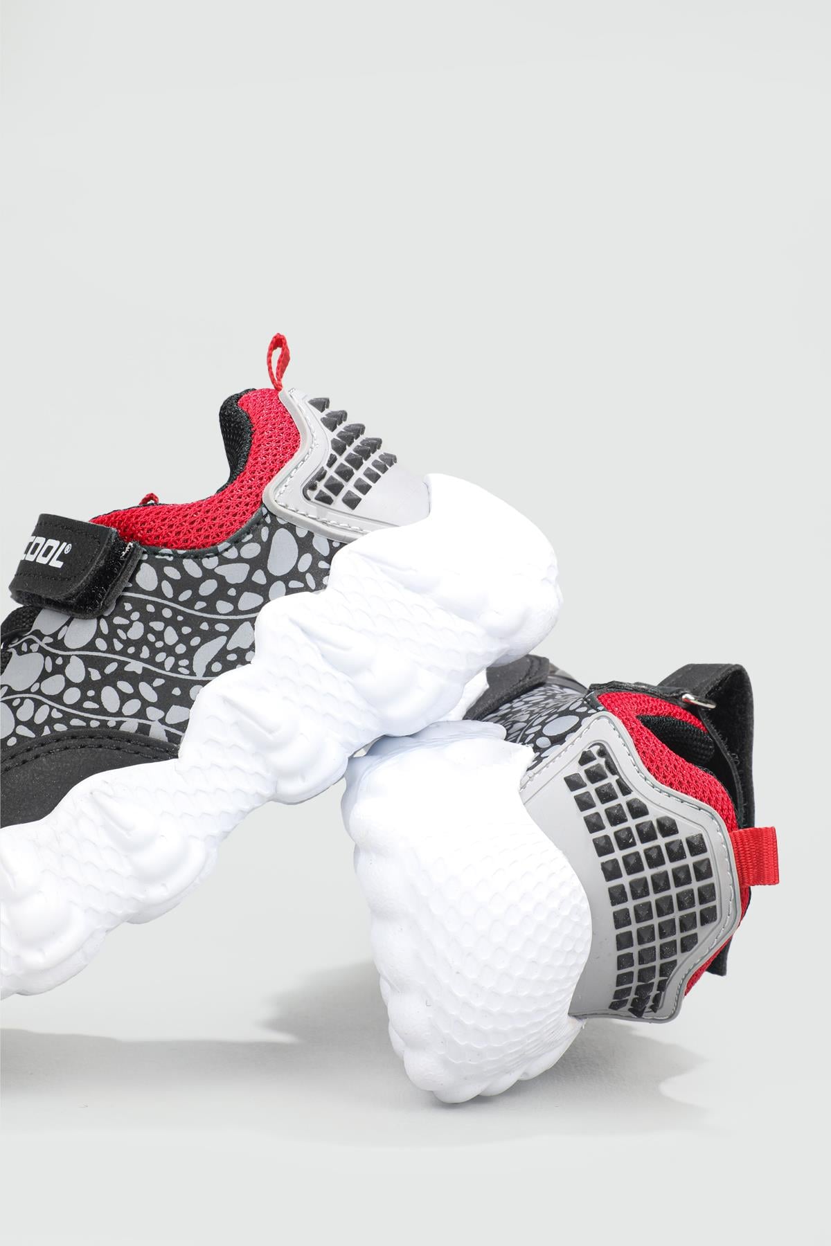 Ortopedik Işıklı Sneaker Siyah Çocuk Spor Ayakkabı GODZILLA Çocuk Günlük Spor Ayakkabı Cool COOL Godzilla Işıklı 22Y