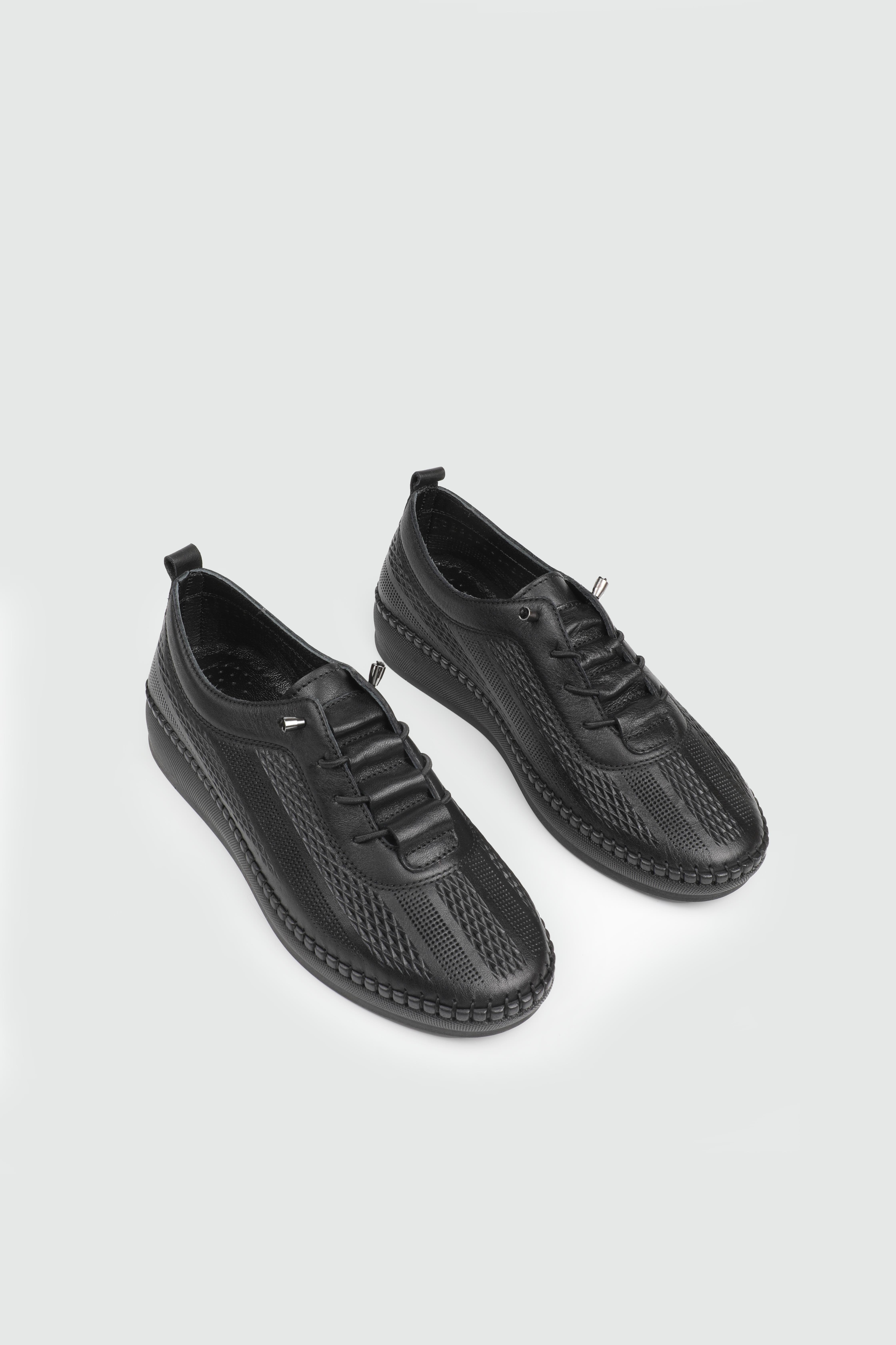 Ortopedik Taban Deri Günlük Siyah Kadın Ayakkabı FRD-2026 Kadın Rahat / Confort Anatomik Carla Bella CİTYZEN FRD-2026 Kadın 25Y