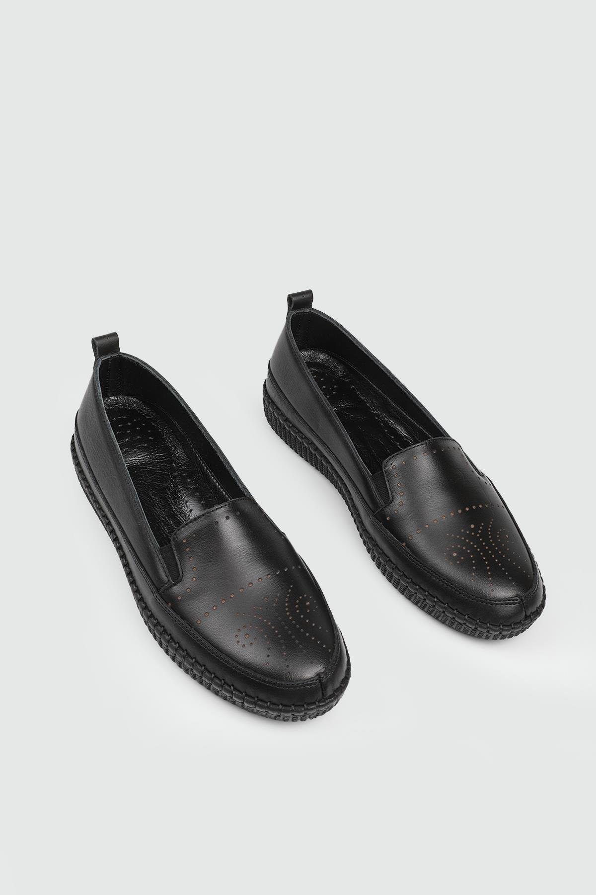 Ortopedik Taban Deri Günlük Siyah Kadın Ayakkabı FRD-7007 Kadın Rahat / Confort Anatomik Carla Bella CİTYZEN FRD-7007 Kadın 25Y