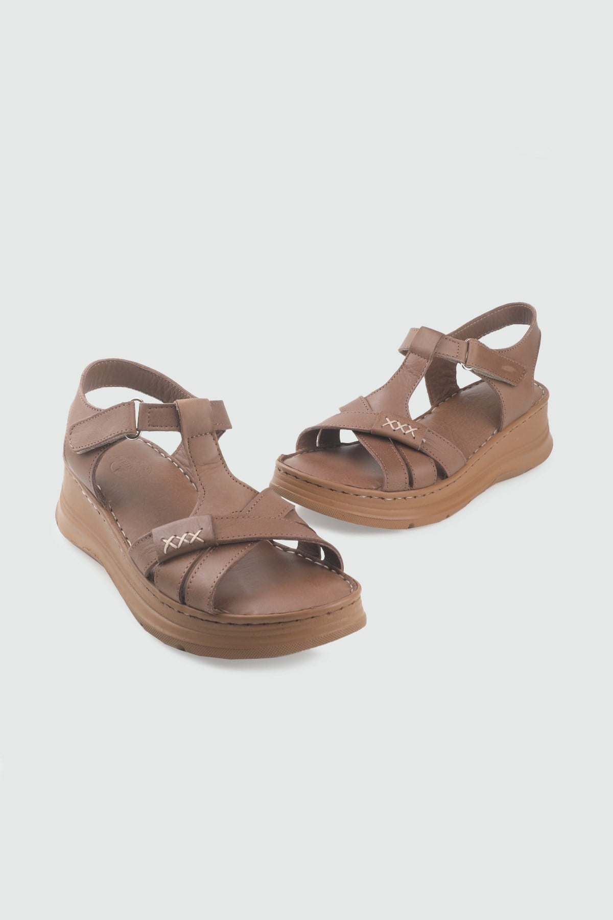 Ortopedik Taban Rahat Cırtlı Fındık Kadın Sandalet My Bella TVL-011 Kadın Düz Sandalet MY BELLA My Bella TVL-011 Kadın 26Y