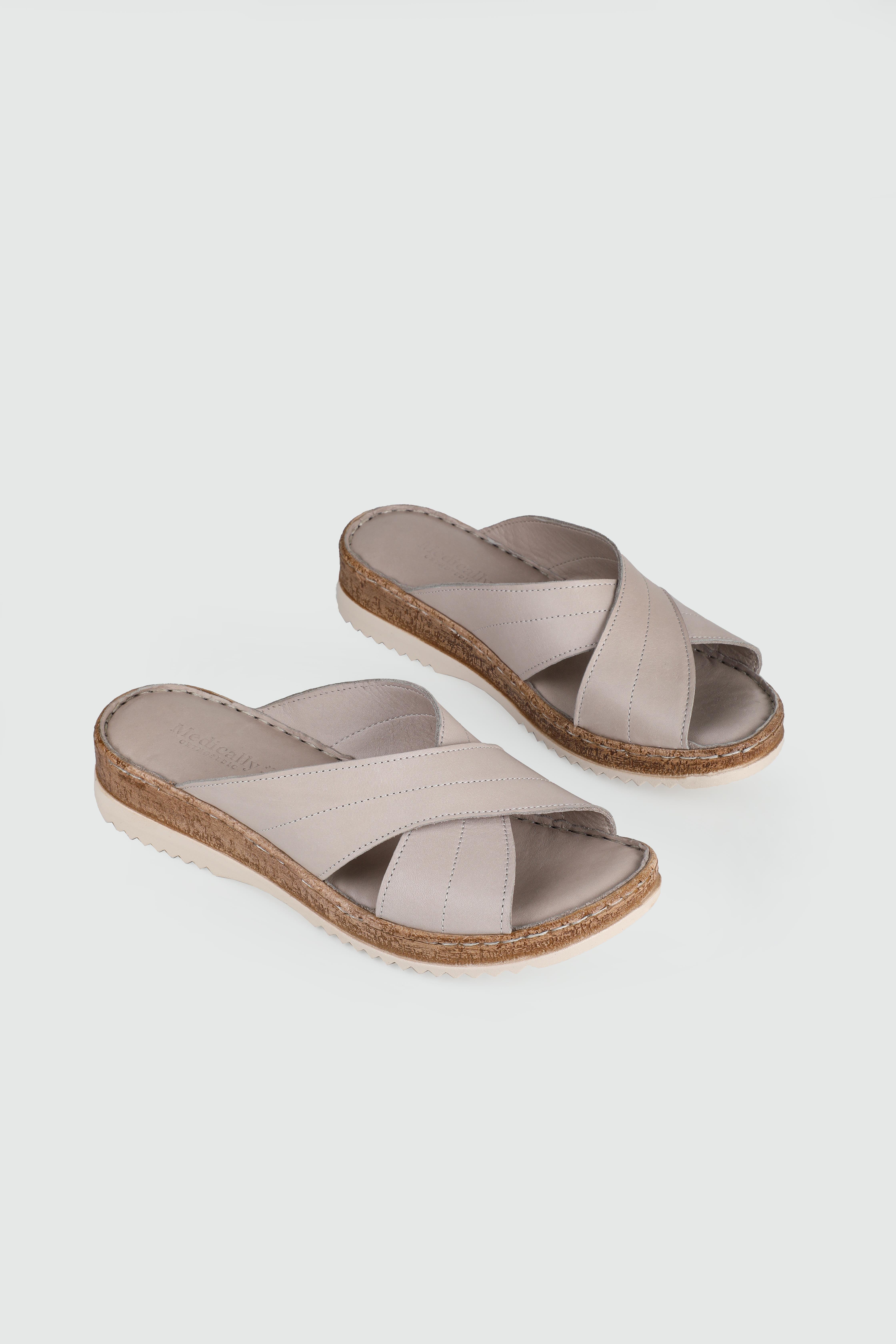 Ortopedik Taban Rahat Cırtlı Gri Kadın Terlik 25-D055 Kadın Günlük Terlik Carla Bella My Bella 25-D055 Kadın 25Y