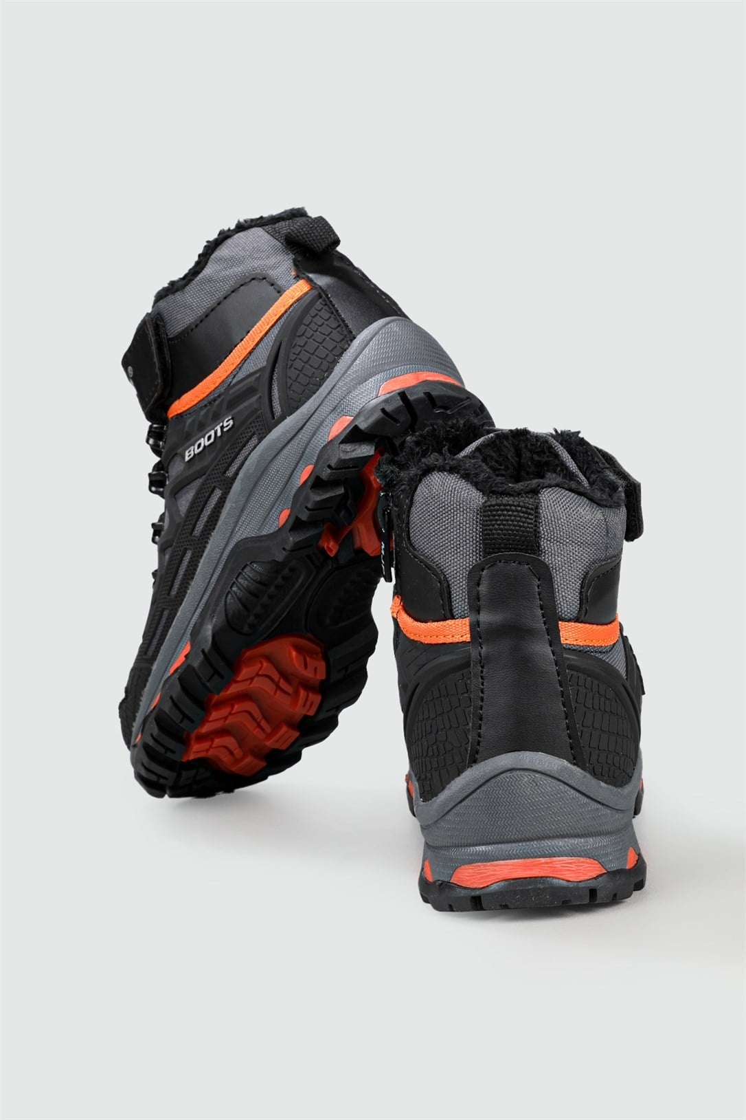 Outdoor Cırtlı Kaymaz Taban Siyah Füme Oranj Çocuk Bot 1831 Çocuk bot & Çizme Jamper JAMPER 1831 22K