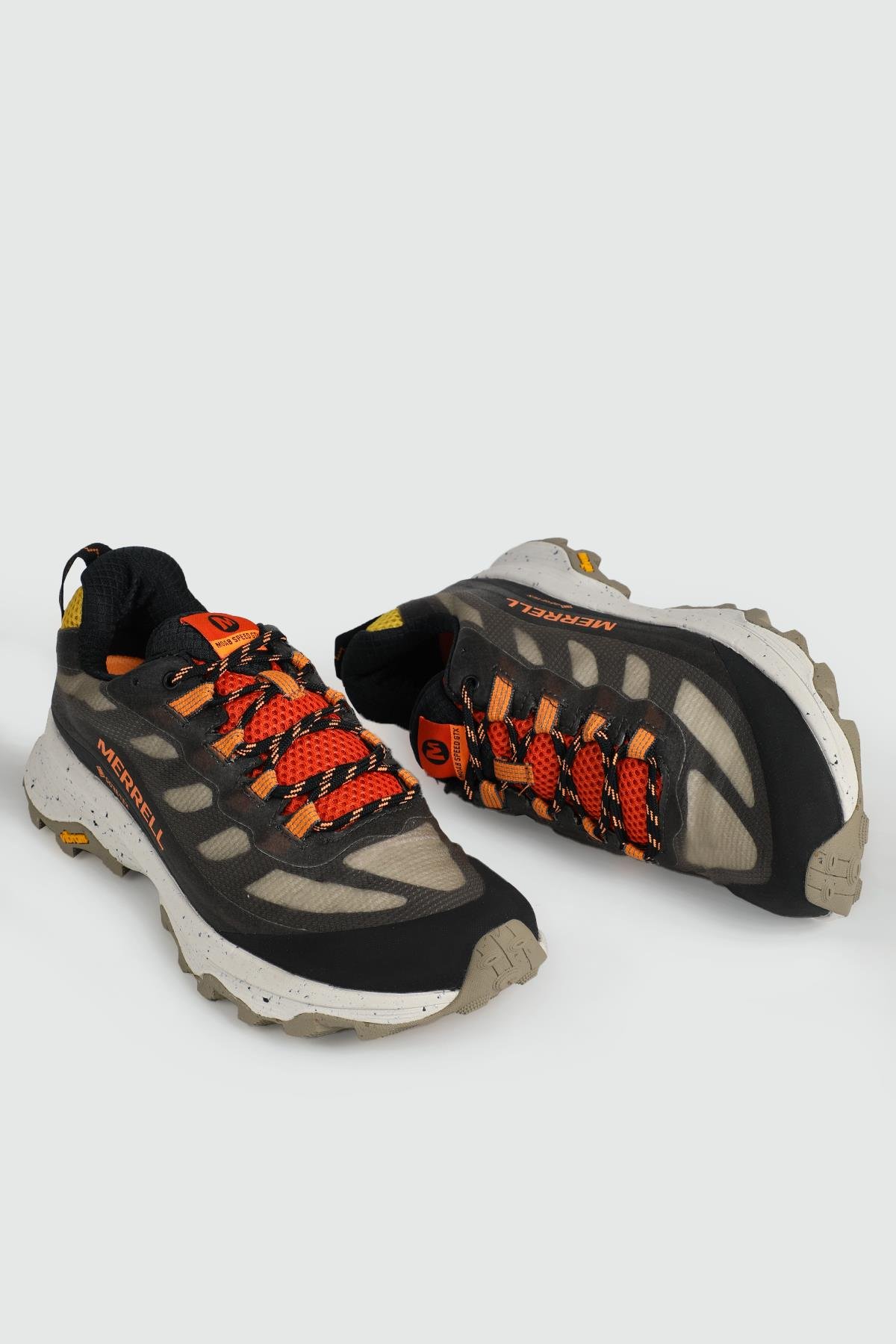 Outdoor Su Geçirmez BLACK_MULTI Erkek Spor Ayakkabı J067457 Erkek Günlük Spor Ayakkabı MERRELL J067457