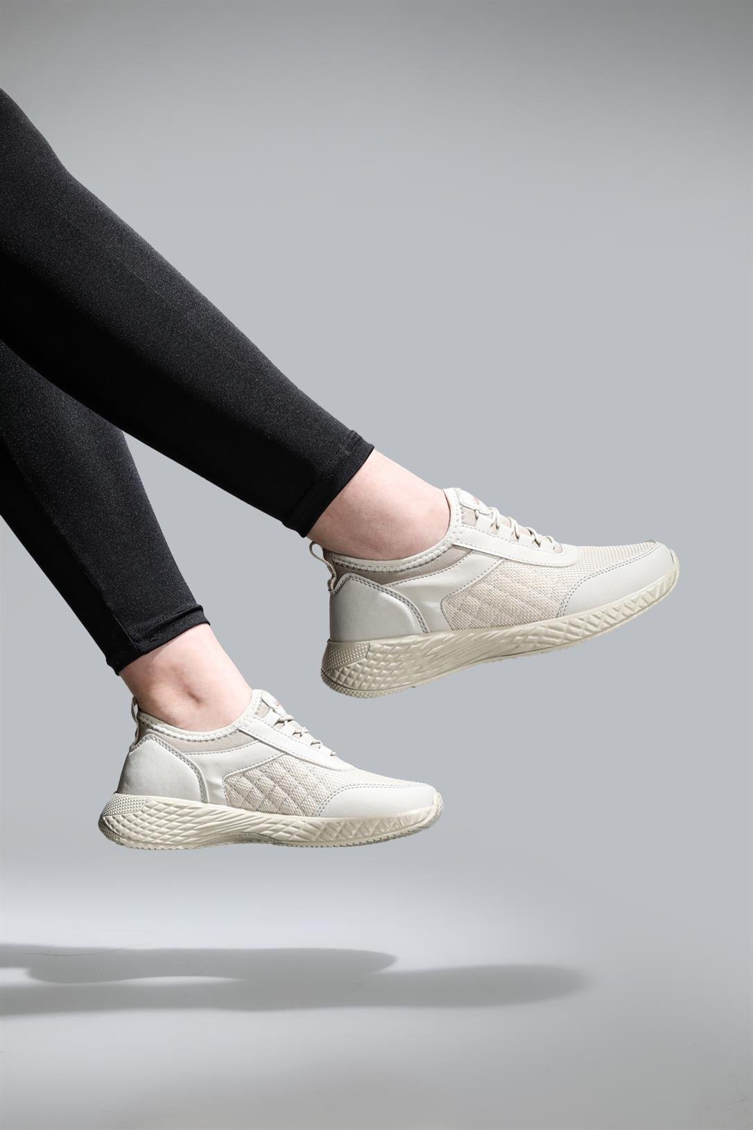 Rahat Anoraklı Günlük Kum Unisex Spor Ayakkabı 7060 Unisex Günlük Spor Ayakkabı Lambırlent LAMBIRLENT 7060 UNİSEX SPOR