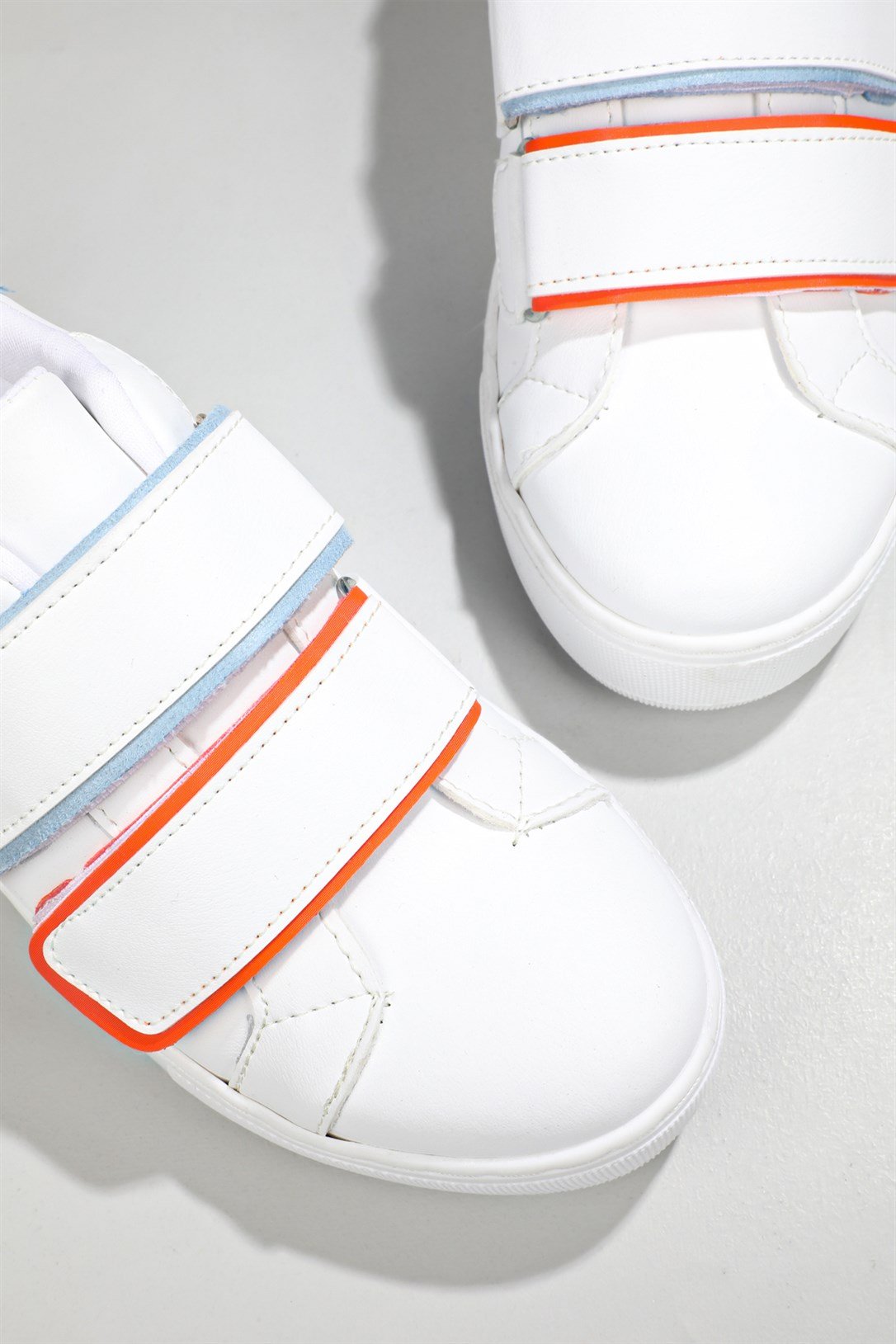 Rahat Cırtlı Kaymaz Taban Beyaz Mavi Kadın Spor Ayakkabı LOWCAROLİNE Kadın Sneaker Beınsteps Beinsteps Low Caroline 22K