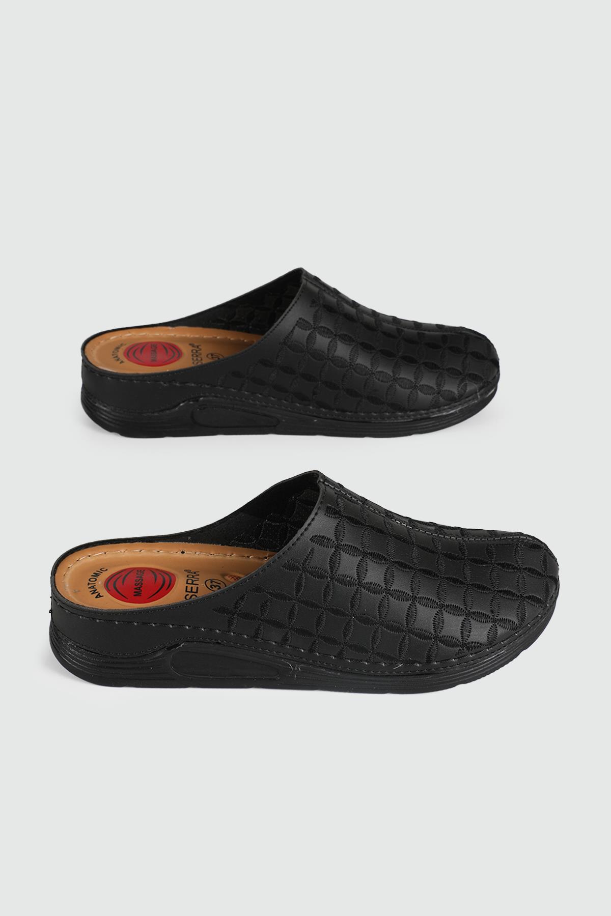 Rahat Kapalı Siyah Kadın Terlik 1400 Kadın Günlük Terlik Serra SERRA 1400 KADIN 24K