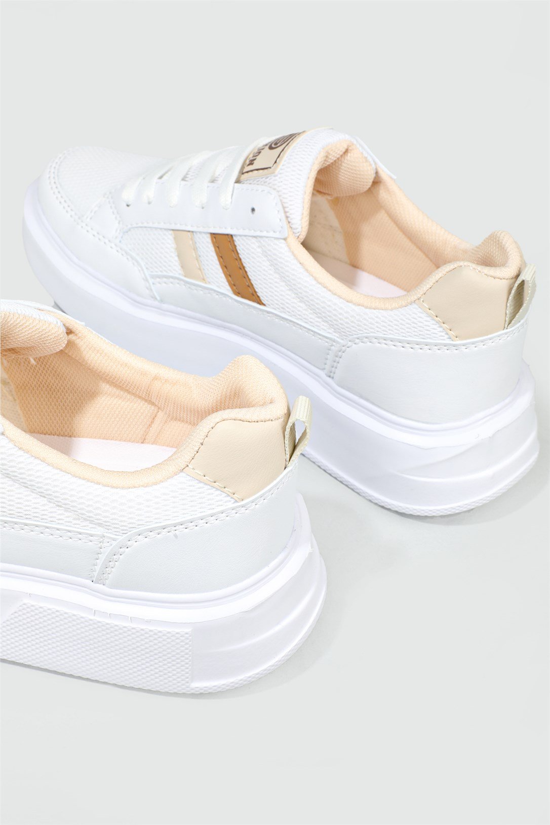 Rahat Nefes Alır Sneakers Beyaz Taba Kadın Spor Ayakkabı 151 Kadın Günlük Spor Ayakkabı Dark Step DARKSTEP 151 ZEN SPOR AYAK