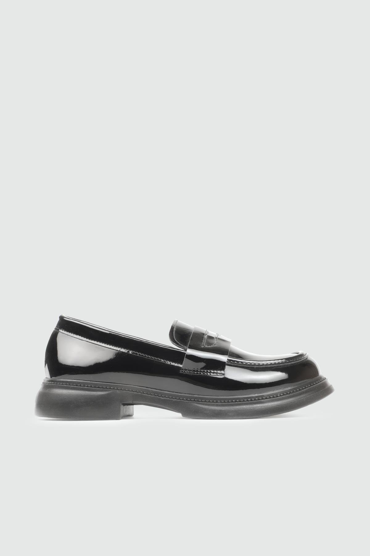 Rahat Taban Düz Siyah Rugan Kadın Ayakkabı 800 Kadın Babet MyBella MY BELLA DV-2530 KADIN 25K