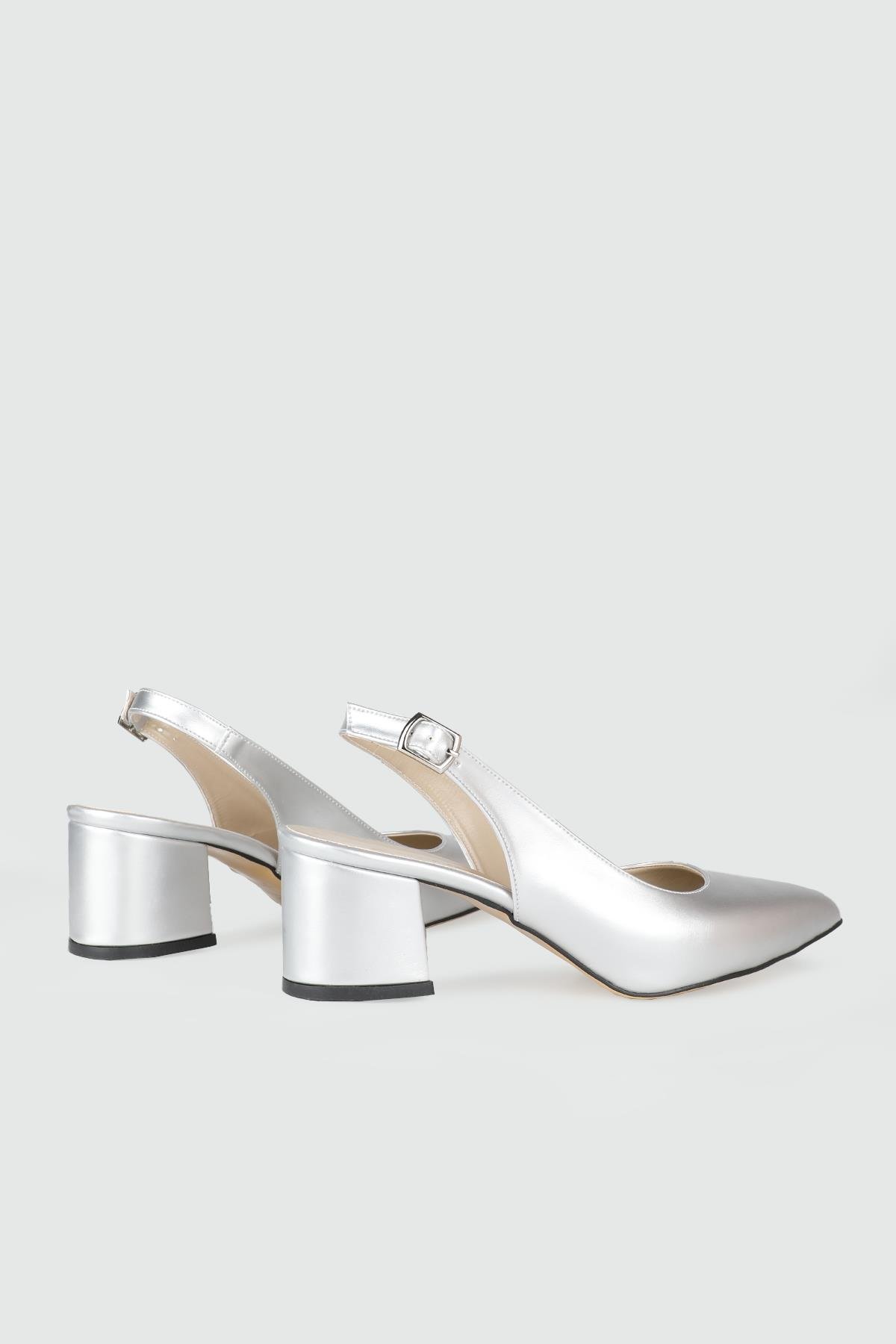 Rahat Taşlı Gümüş Kadın Ayakkabı TM-0521 Kadın Alçak Topuklu MyBella My Bella TM-0175 Alçak 24Y