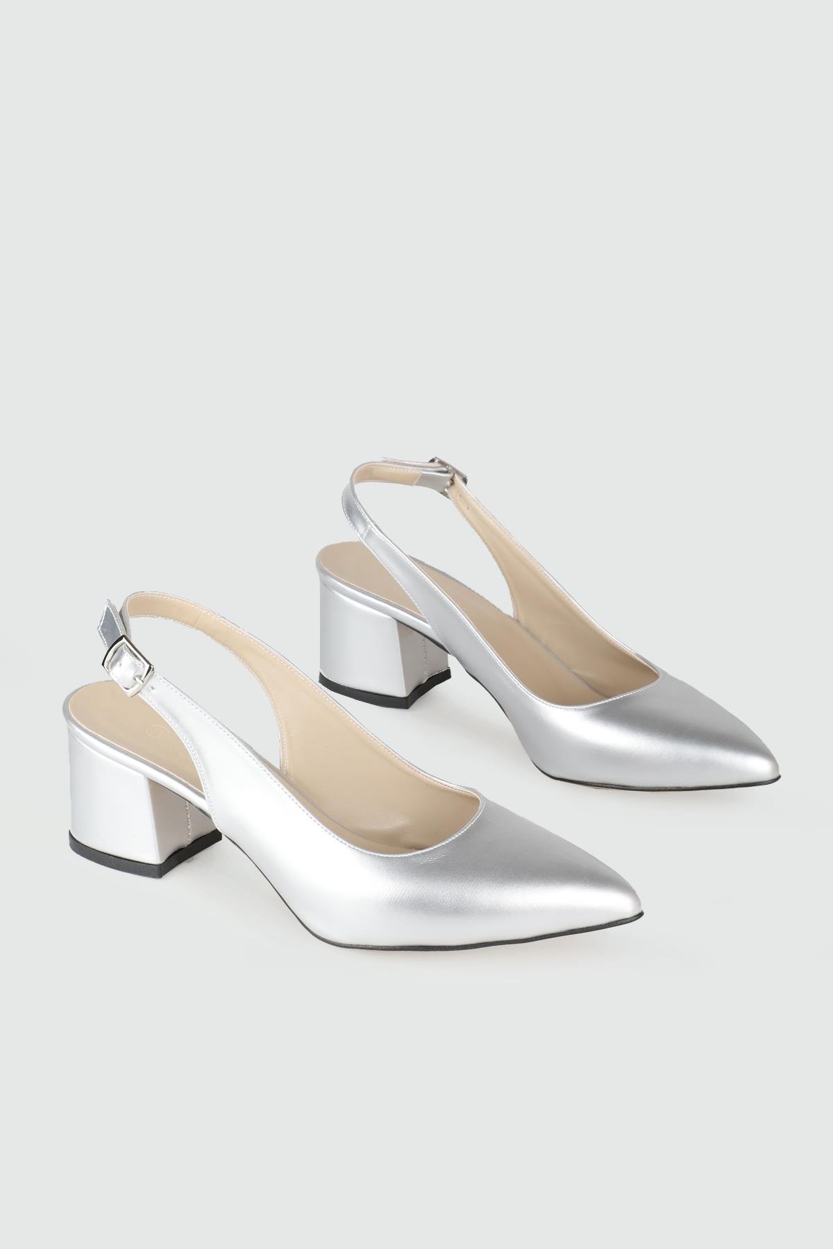 Rahat Taşlı Gümüş Kadın Ayakkabı TM-0521 Kadın Alçak Topuklu MyBella My Bella TM-0175 Alçak 24Y