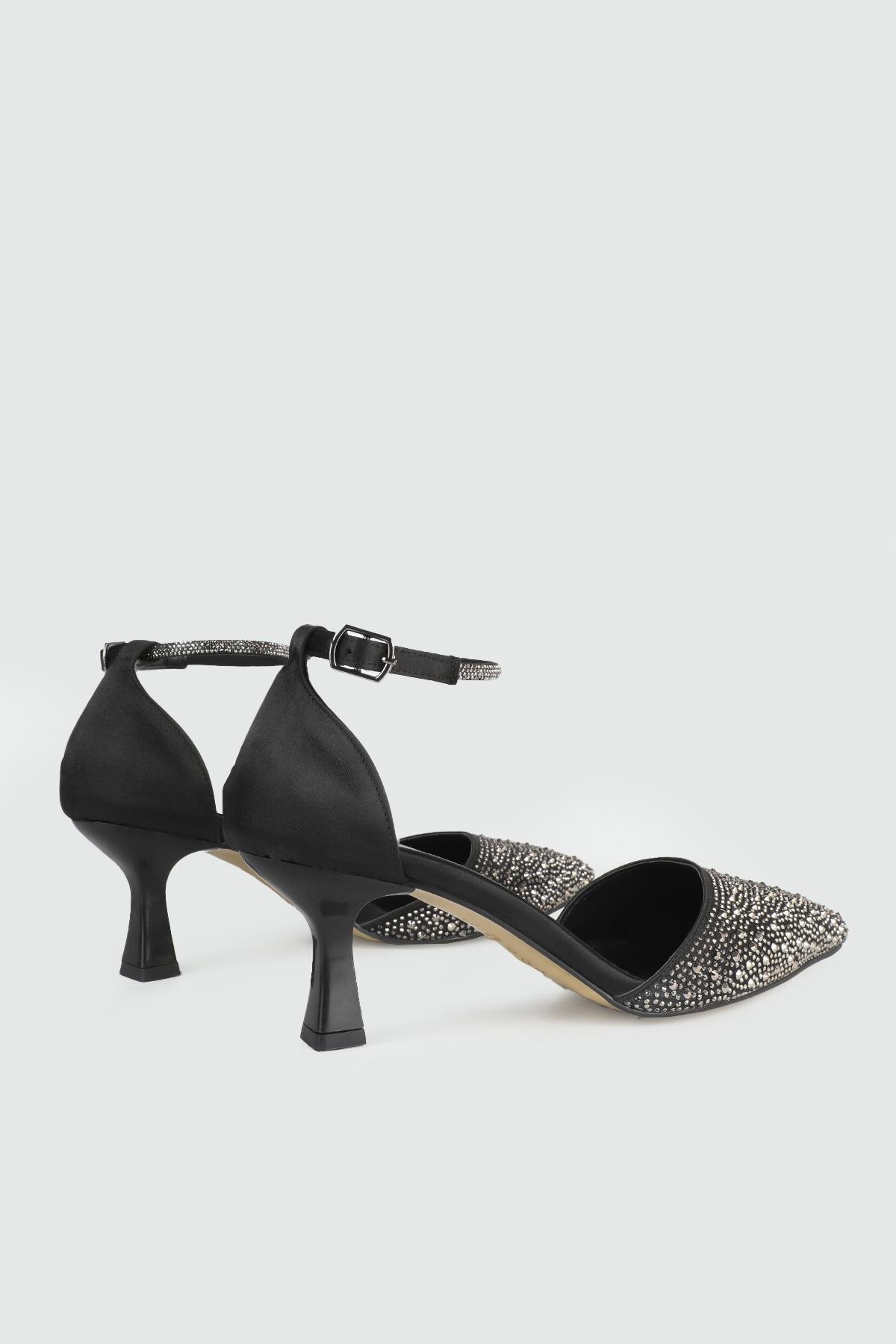 Rahat Taşlı Siyah Saten Kadın Ayakkabı KRD-120 Kadın Alçak Topuklu MyBella My Bella KRD-120 Kadın 25Y