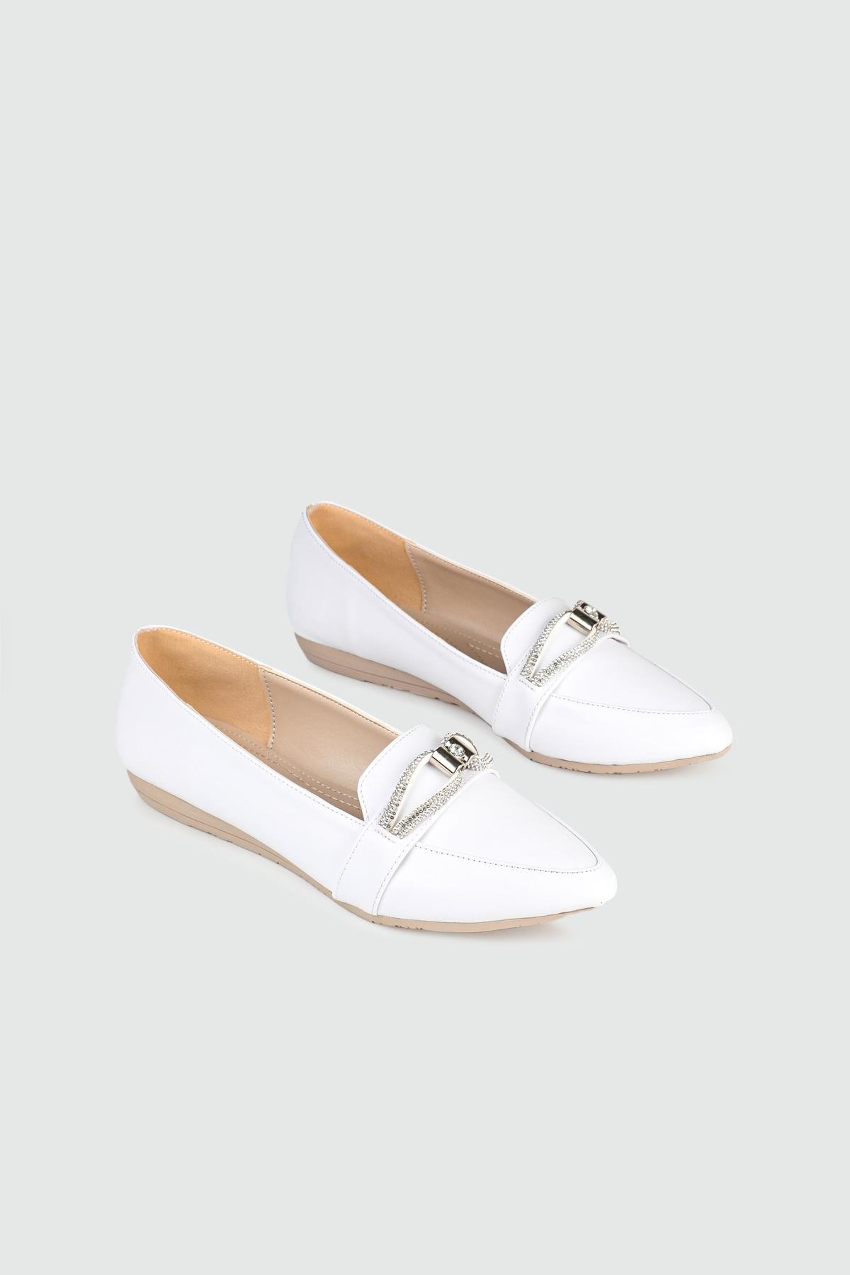 Sivri Burun Arkası Açık Fiyonklu Beyaz Kadın Ayakkabı ŞM-2010 Kadın Babet Carla Bella My Bella ŞM-2010 Kadın 25Y