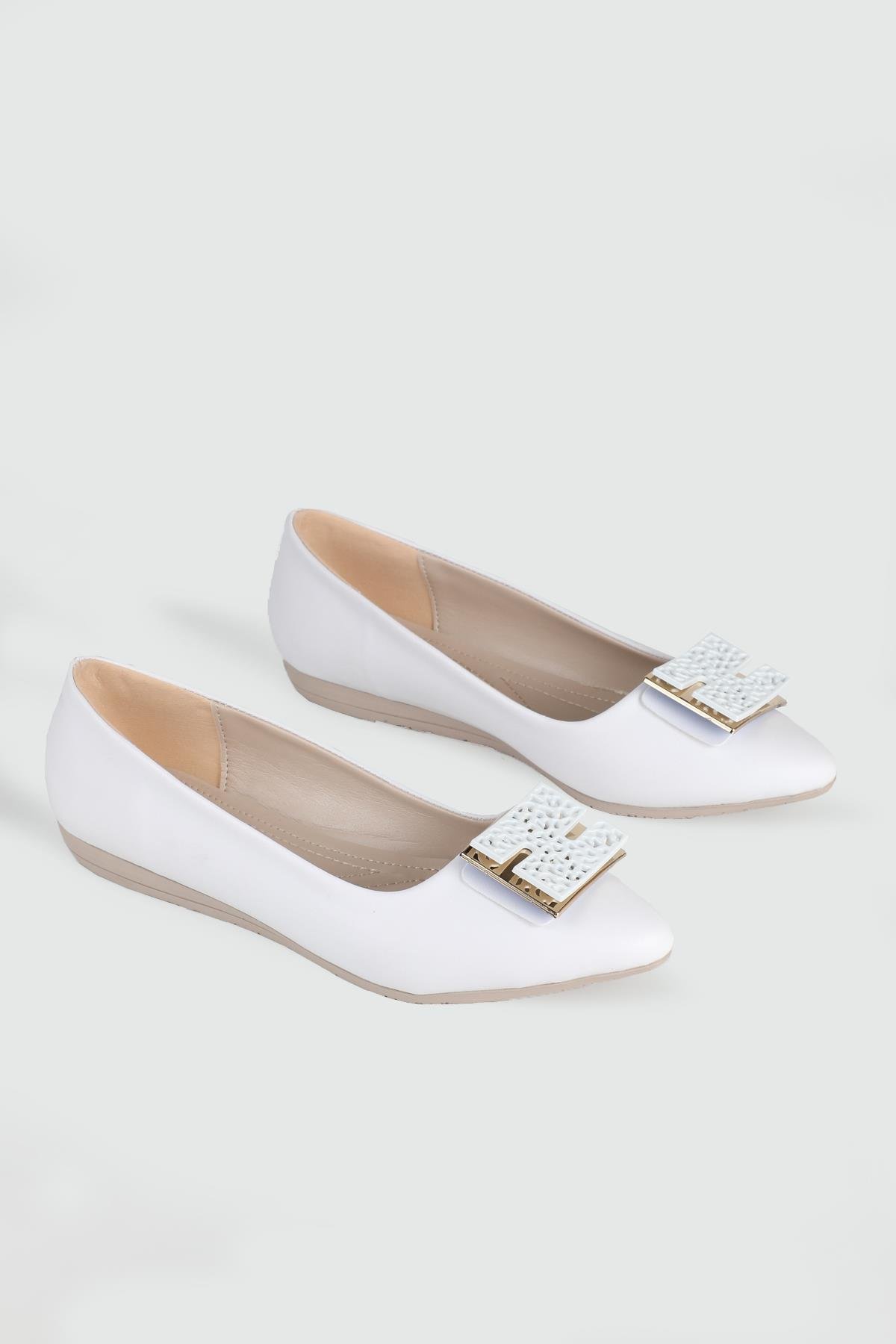 Sivri Burun Arkası Açık Fiyonklu Beyaz Kadın Ayakkabı ŞM-225 Kadın Babet Carla Bella My Bella ŞM-1032 Kadın 25Y