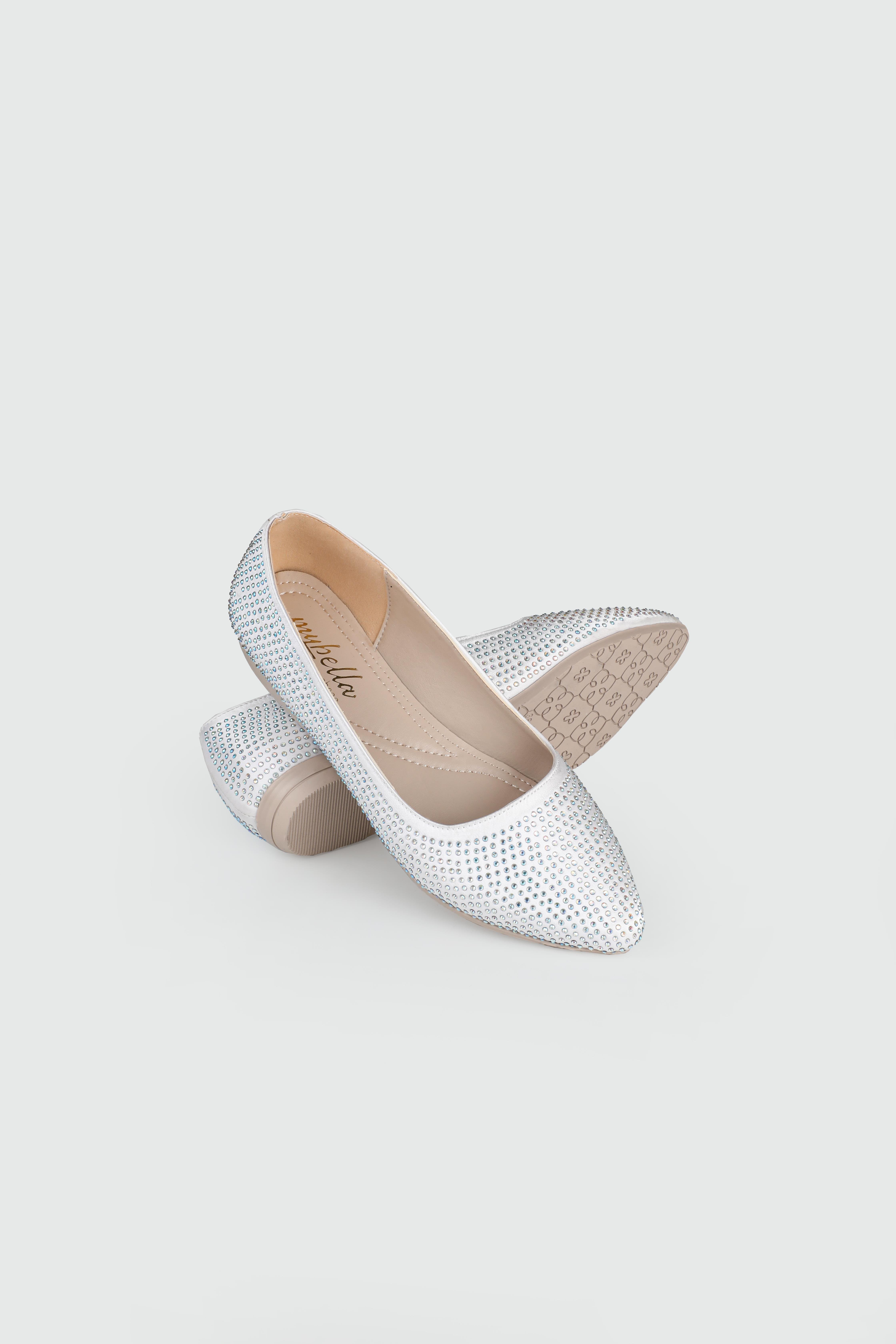 Sivri Burun Arkası Açık Fiyonklu Gümüş Kadın Ayakkabı ŞM-225 Kadın Babet Carla Bella My Bella ŞM-1060 Kadın 25Y