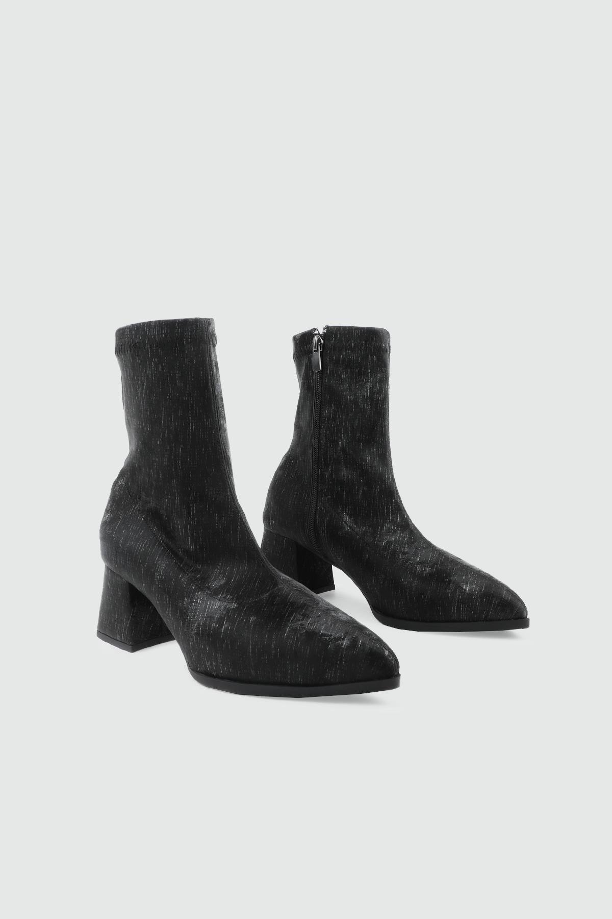 Sivri Burun KT Kadın Bot Siyah Kot Fermuarlı Sivri Burun Kare Topuklu Günlük Bot MY BELLA LPA-201 Kadın Günlük Conford Bot MyBella MY BELLA LPA-201 Kadın 25K