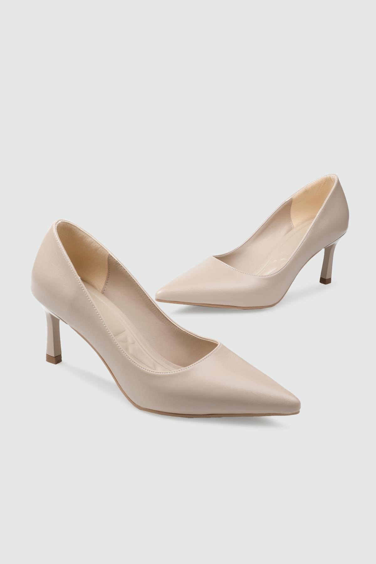 Sivri Burun Stiletto Krem Kırışık Rugan Kadın Ayakkabı WST-70 Kadın Stiletto Carla Bella My Bella WST-70 Kadın 25K