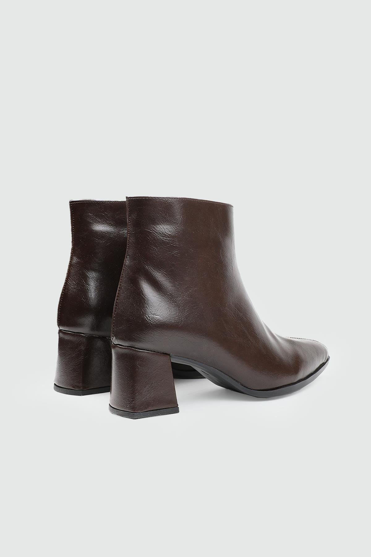 Sivri Burunlu Topuklu Kahve Rustik Kadın Bot ZP-400 Kadın Klasik Bot MyBella MY BELLA ZP-400 Kadın 25K