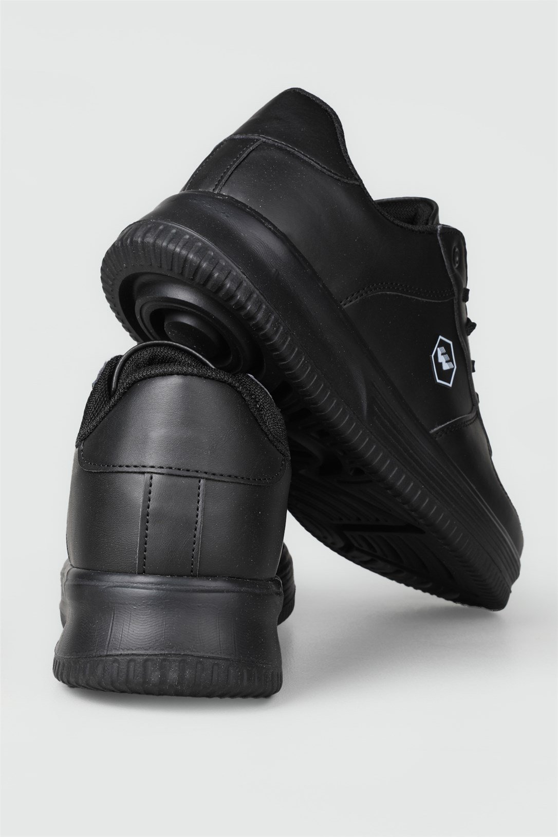 Sneakers Siyah Beyaz Erkek Spor Ayakkabı 2542 Erkek Günlük Spor Ayakkabı Wickers WİCKERS 2542 MER SPOR CİLT