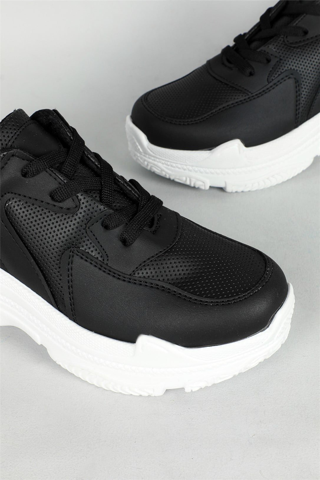Sneakers Siyah Beyaz Kadın Spor Ayakkabı Ş-10 Kadın Sneaker Beınsteps ŞANZELİZE Ş-10 CİLT