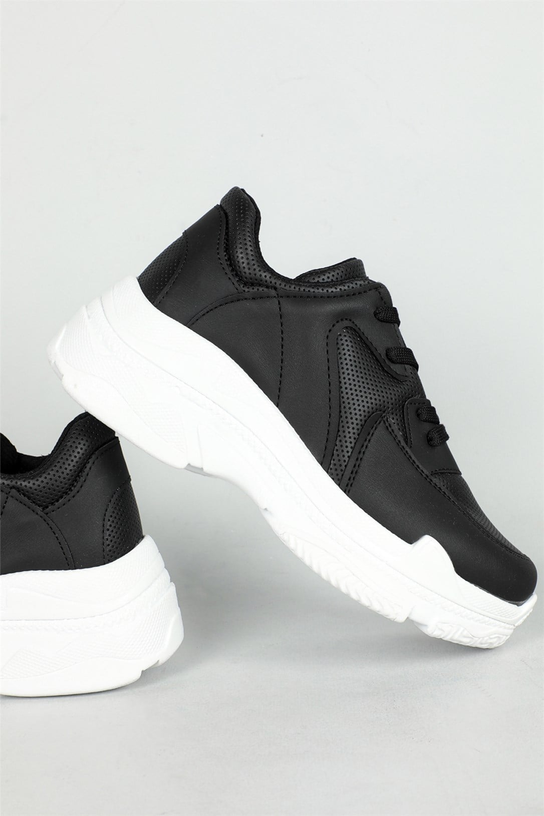 Sneakers Siyah Beyaz Kadın Spor Ayakkabı Ş-10 Kadın Sneaker Beınsteps ŞANZELİZE Ş-10 CİLT