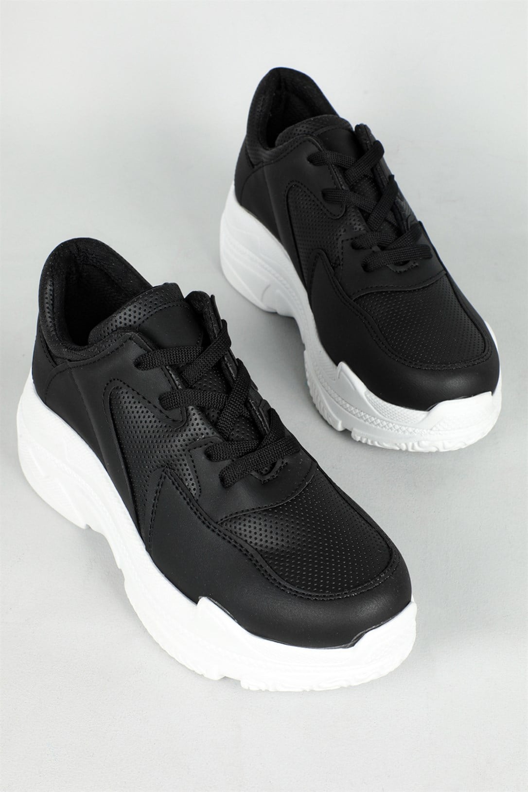 Sneakers Siyah Beyaz Kadın Spor Ayakkabı Ş-10 Kadın Sneaker Beınsteps ŞANZELİZE Ş-10 CİLT