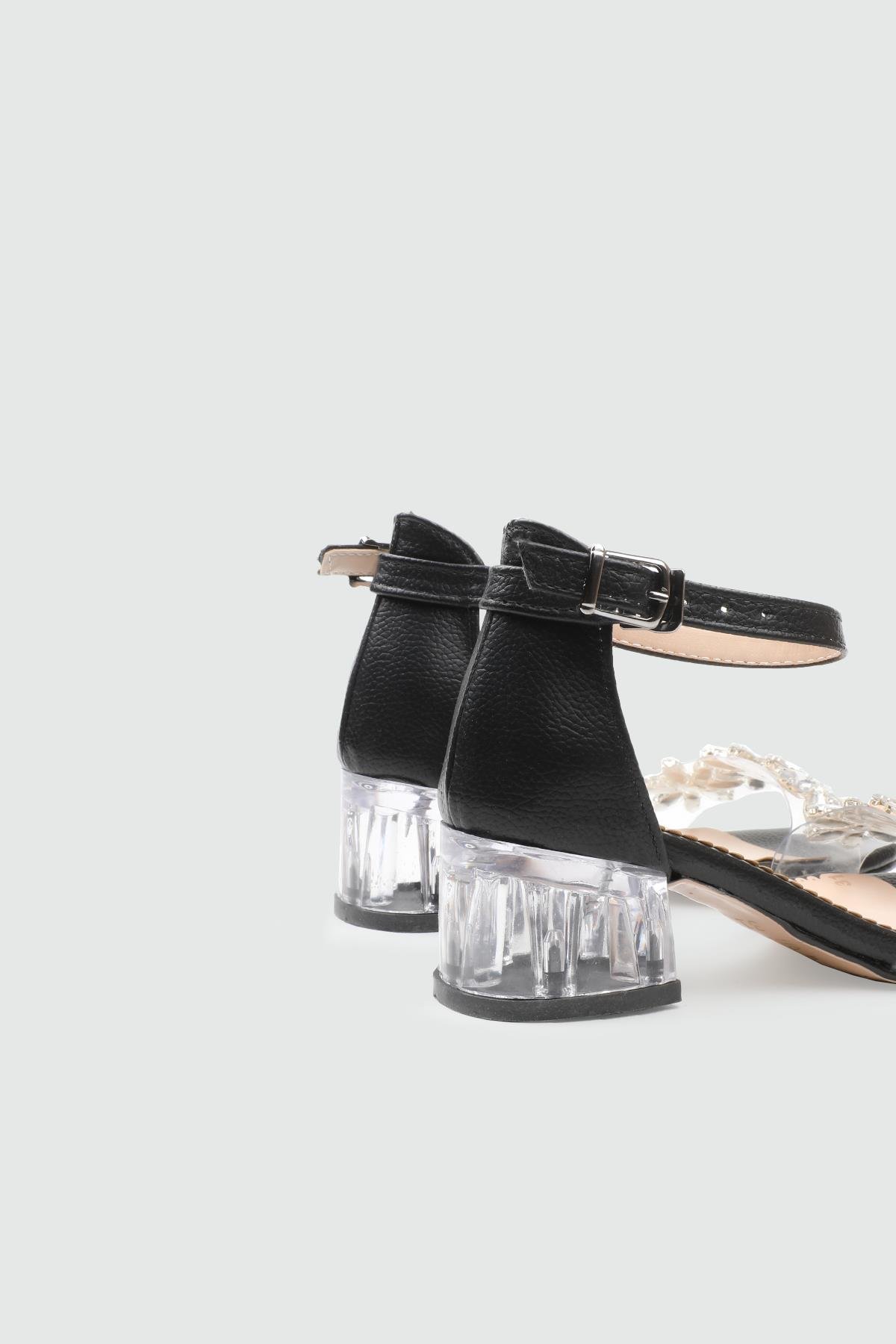 Tek Bant Taşlı Blekten Tokalı Siyah Çocuk Ayakkabı E-300 Çocuk Sandalet ELMONTA Elmonta 16 FİLET 25Y