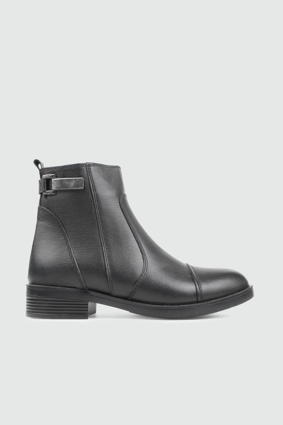 Tokalı Maskeretli Kadın Deri Siyah King Günlük Fermuarlı Confort Bot MY BELLA 24K 025-014 Kadın Günlük Conford Bot MyBella MY BELLA 24K 025-014 KADIN 24K