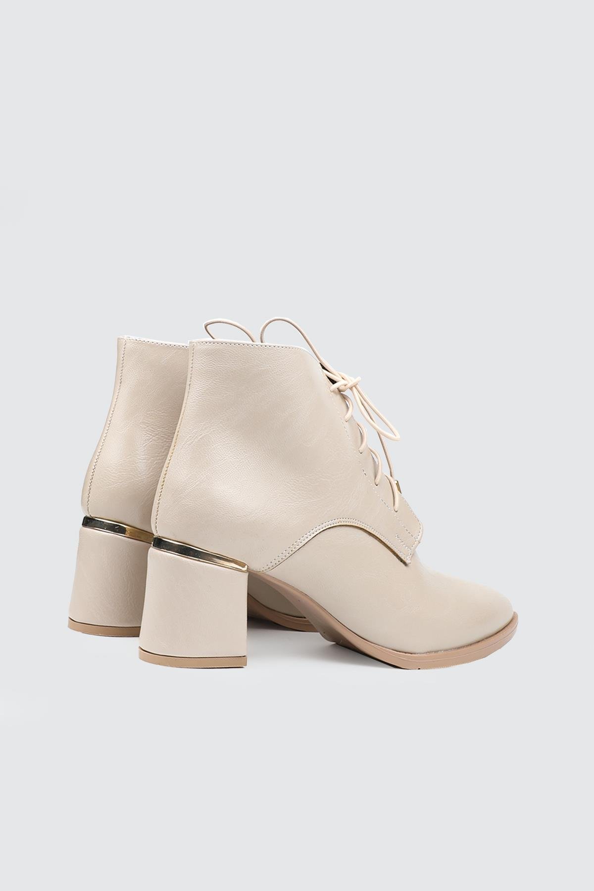 Tokalı Üç Biyeli Bej Kadın Ayakkabı MY BELLA KH-024 Kadın 25K Kadın Günlük Ayakkabı MyBella MY BELLA KH-024 Kadın 25K