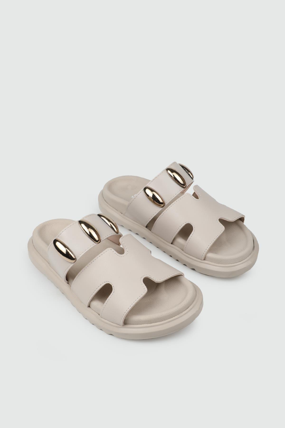 Tokalı Üç Biyeli Ten Kadın Terlik NR-503 Kadın Günlük Terlik MyBella MY BELLA NR-503 Kadın 25Y