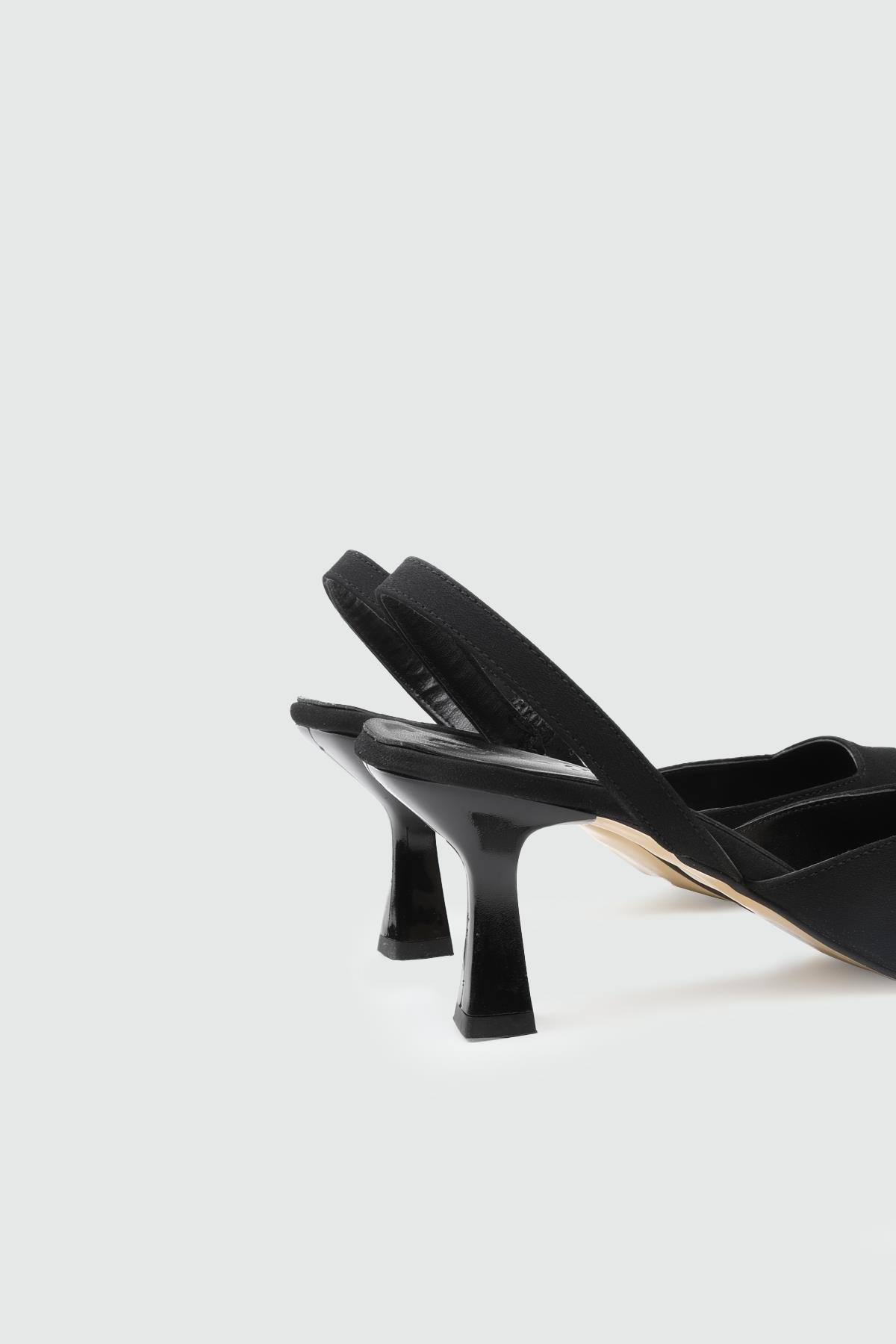 Topuklu Sivri Rahat Siyah Zara Kadın Ayakkabı OŞM-8312 Kadın Yüksek Topuklu Carla Bella My Bella OŞM-8312 Kadın 25Y