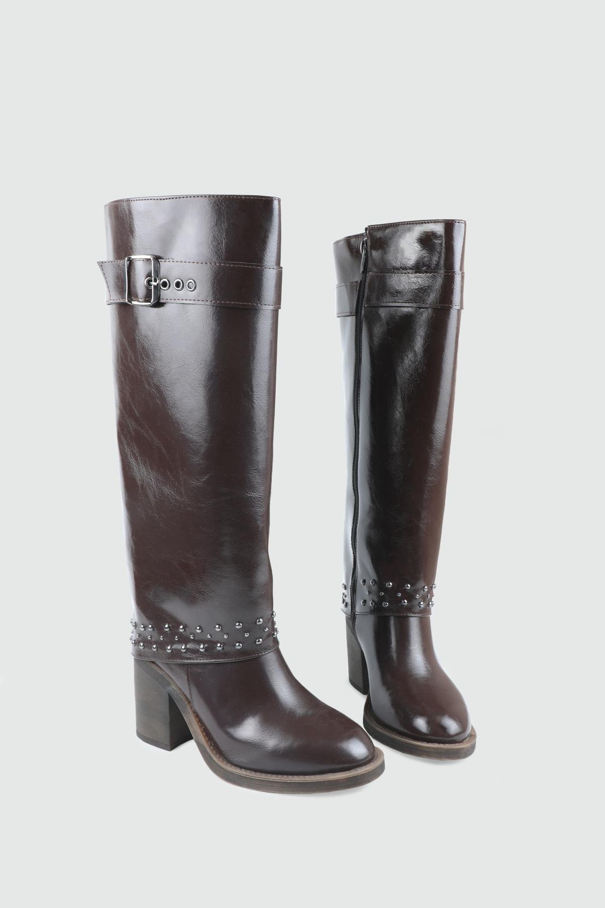 Troklu Fermuarlı Uzun Kahve Kırışık Rugan Kemer Detaylı Kadın Çizme My Bella GK-801 Kadın Çizme MY BELLA My Bella GK-801 Kadın 25K