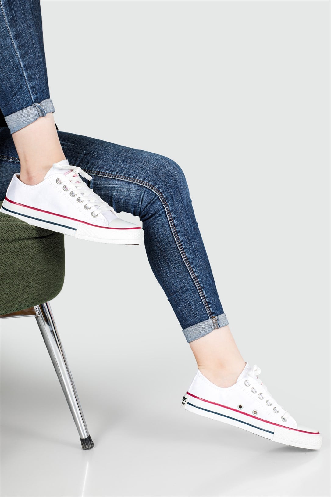 Yarım Boğazlı Keten Converse Beyaz Unisex Spor Ayakkabı 302 Unisex Günlük Spor Ayakkabı Rock Star Rooc Star 302 İNCE KISA 22y