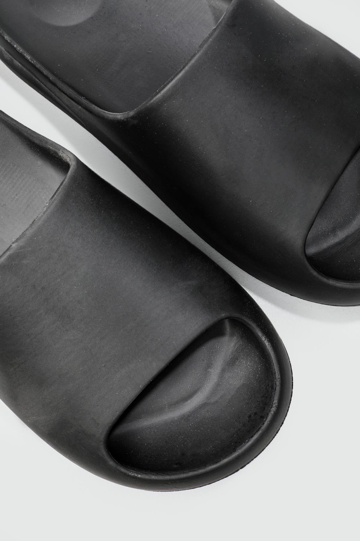 Yezzy Modeli Siyah Erkek Terlik 0088 Erkek Terlik SONİMİX SONİMİX CEOX 0088 MER